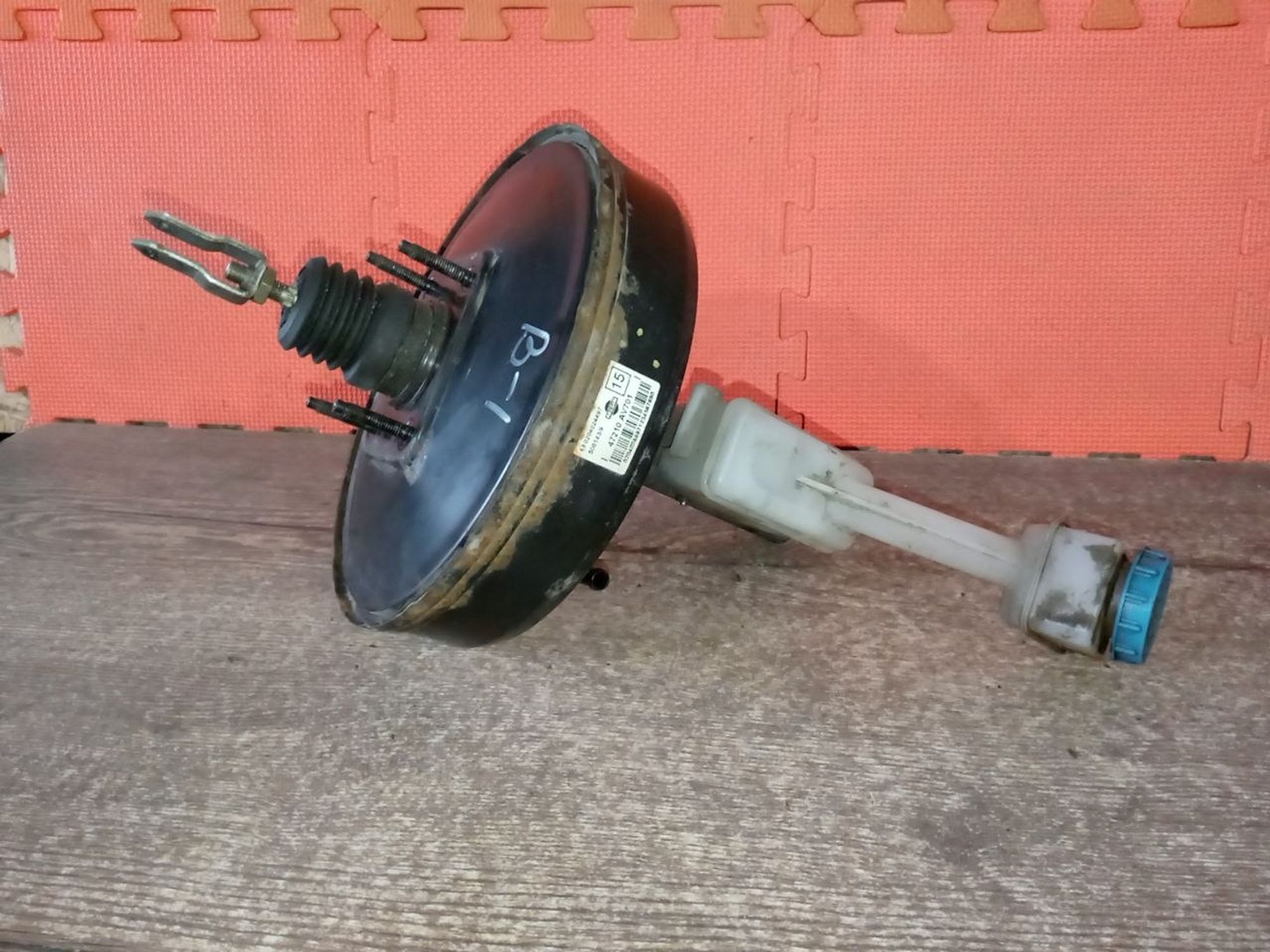 https://ycs.partsauto.market/partsauto-images/thmbs/userImages/a486c87f8955b6e25f9185efee619899/part/e96f5a45-b746-410c-bb12-be5f03338853_1775856273667.jpg
