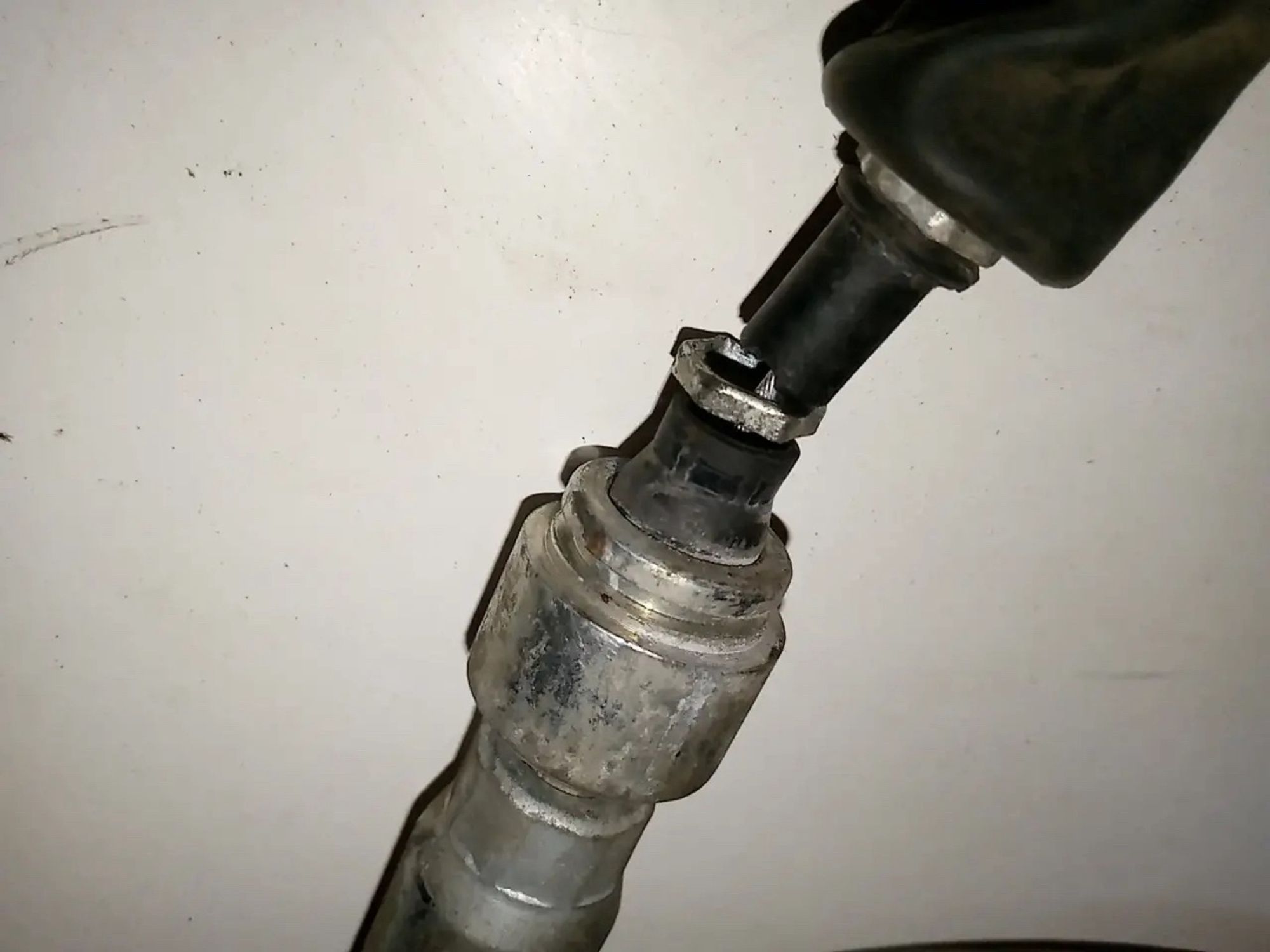 https://ycs.partsauto.market/partsauto-images/thmbs/userImages/a486c87f8955b6e25f9185efee619899/part/ec8cea1c-1fdd-4d7a-bbf6-ad290052edeb_1779793358872.jpg