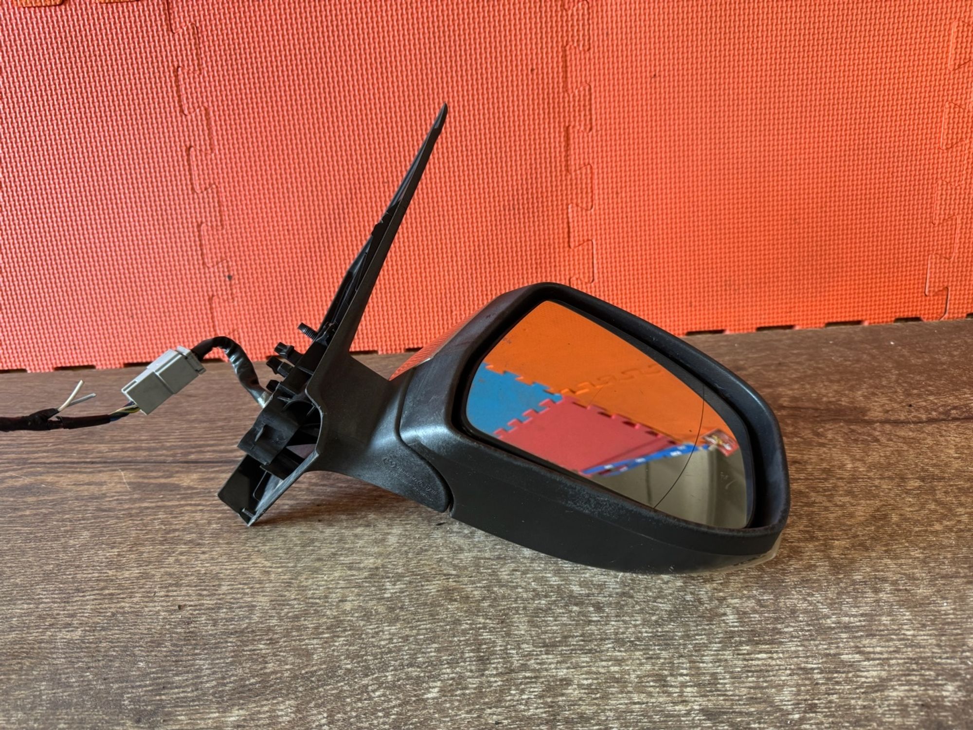 https://ycs.partsauto.market/partsauto-images/thmbs/userImages/a486c87f8955b6e25f9185efee619899/part/ecb4b6b0-5ac0-425a-8371-c23f83dcd486_1778190157336.jpg