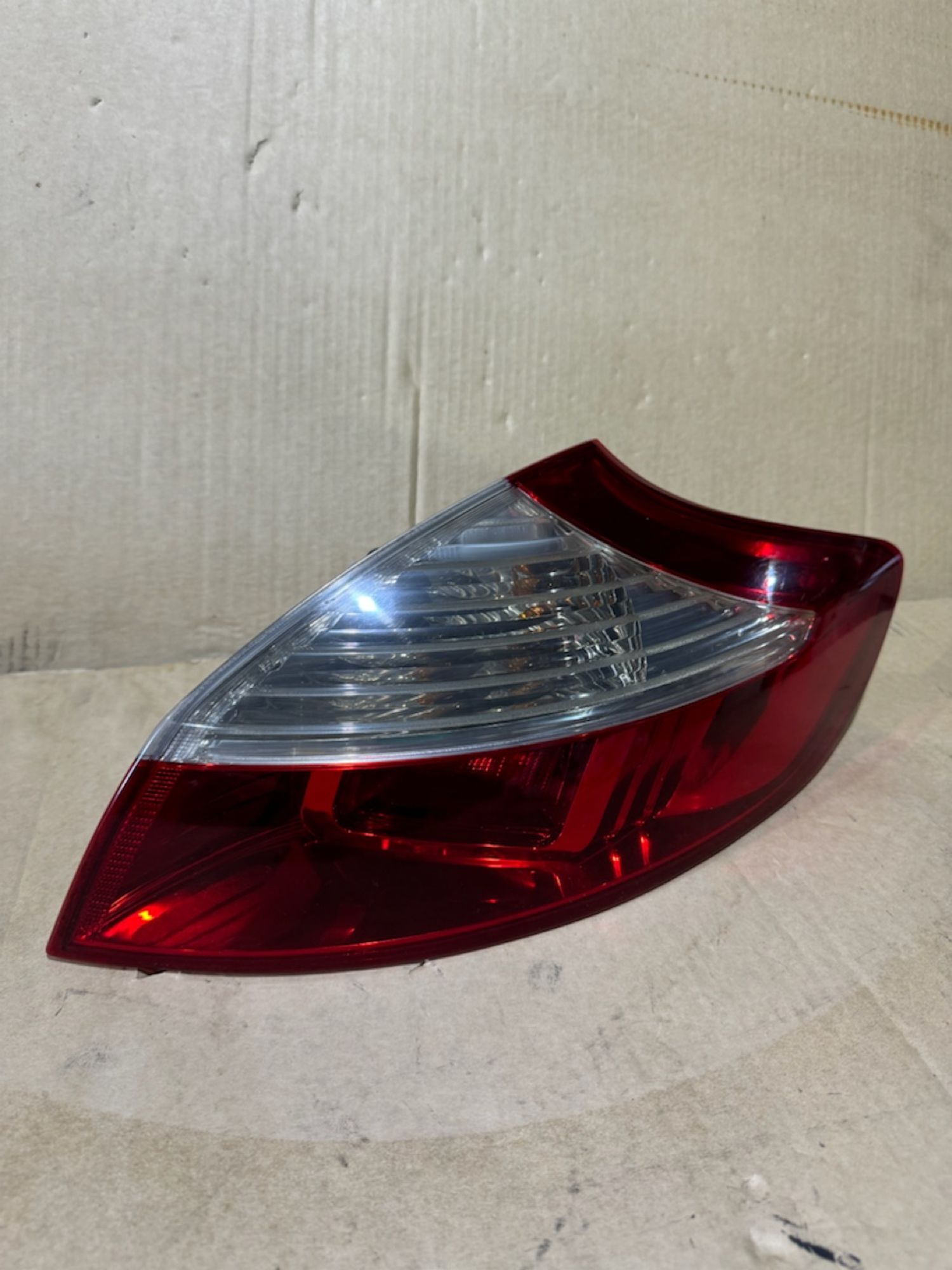 https://ycs.partsauto.market/partsauto-images/thmbs/userImages/a486c87f8955b6e25f9185efee619899/part/edaf790a-762a-454d-8104-9c2c1cb32f35_1782459532787.jpg