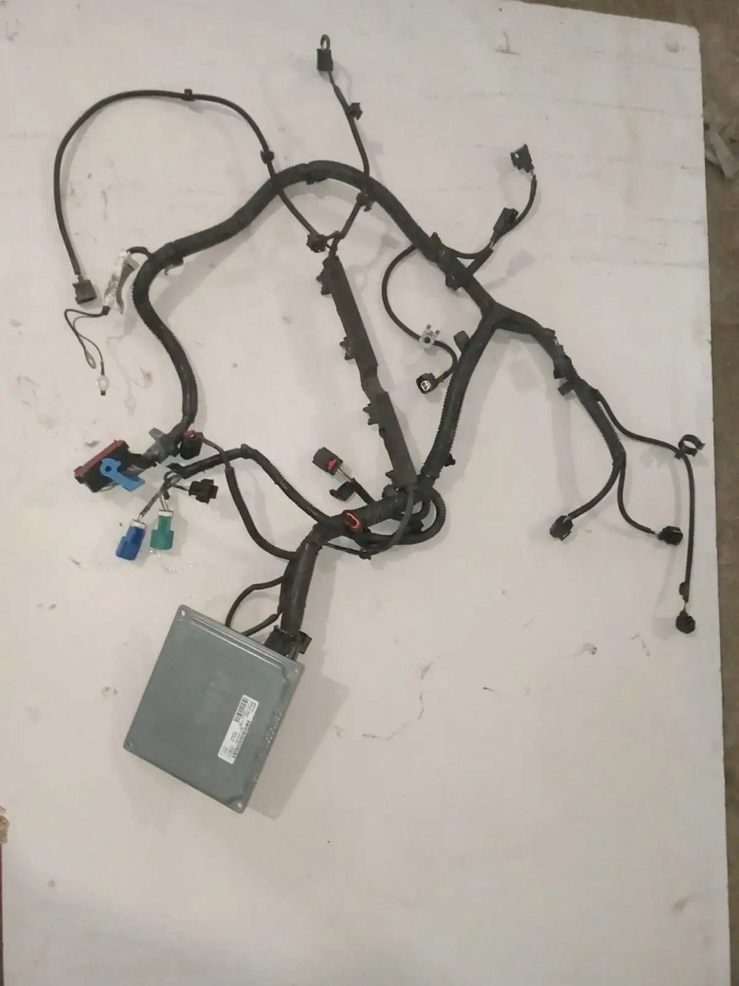 https://ycs.partsauto.market/partsauto-images/thmbs/userImages/a486c87f8955b6e25f9185efee619899/part/edc7449d-620d-45bf-8f42-ff5d579587d2_1779344257613.jpg