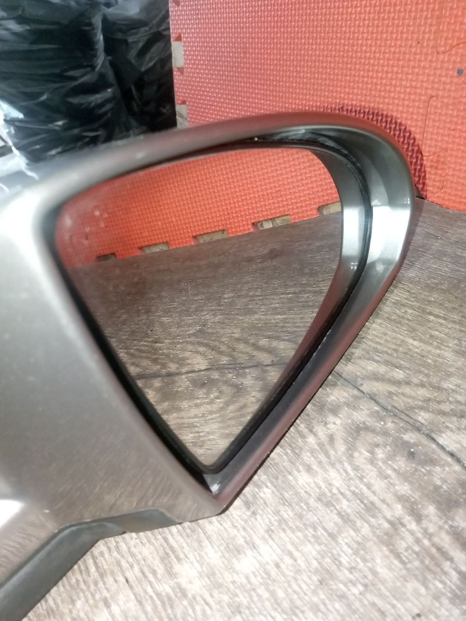 https://ycs.partsauto.market/partsauto-images/thmbs/userImages/a486c87f8955b6e25f9185efee619899/part/ee24bdd5-fa49-4601-add2-ac5d4cee671d_1775856429688.jpg