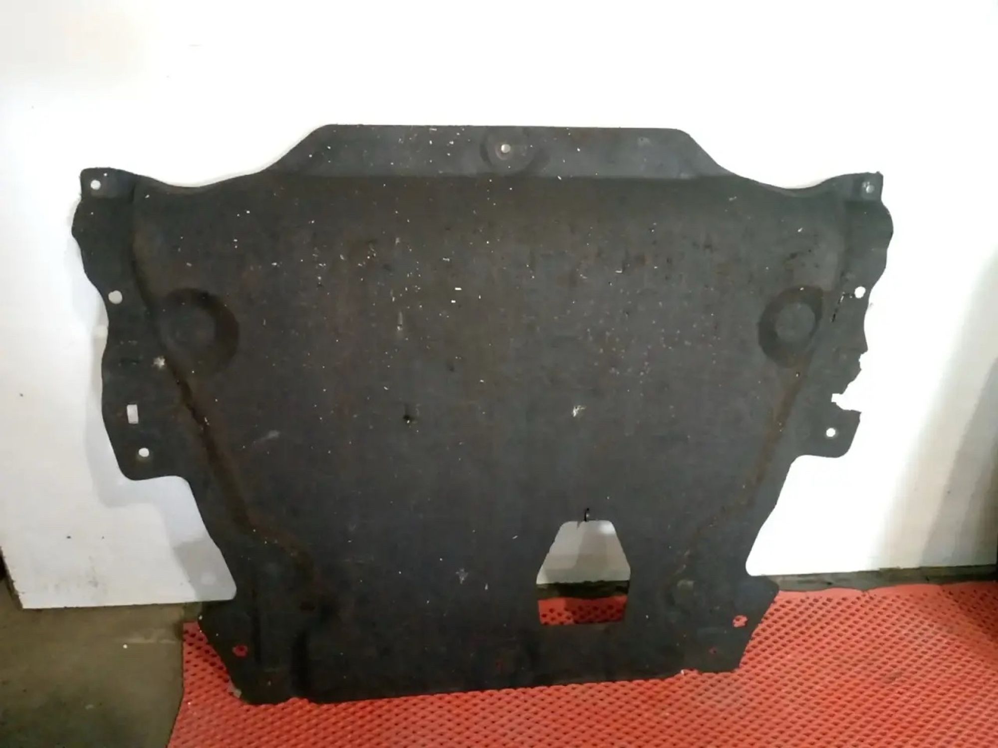 https://ycs.partsauto.market/partsauto-images/thmbs/userImages/a486c87f8955b6e25f9185efee619899/part/f165334c-b795-4d9d-9e16-7d633243f866_1786651067201.jpg