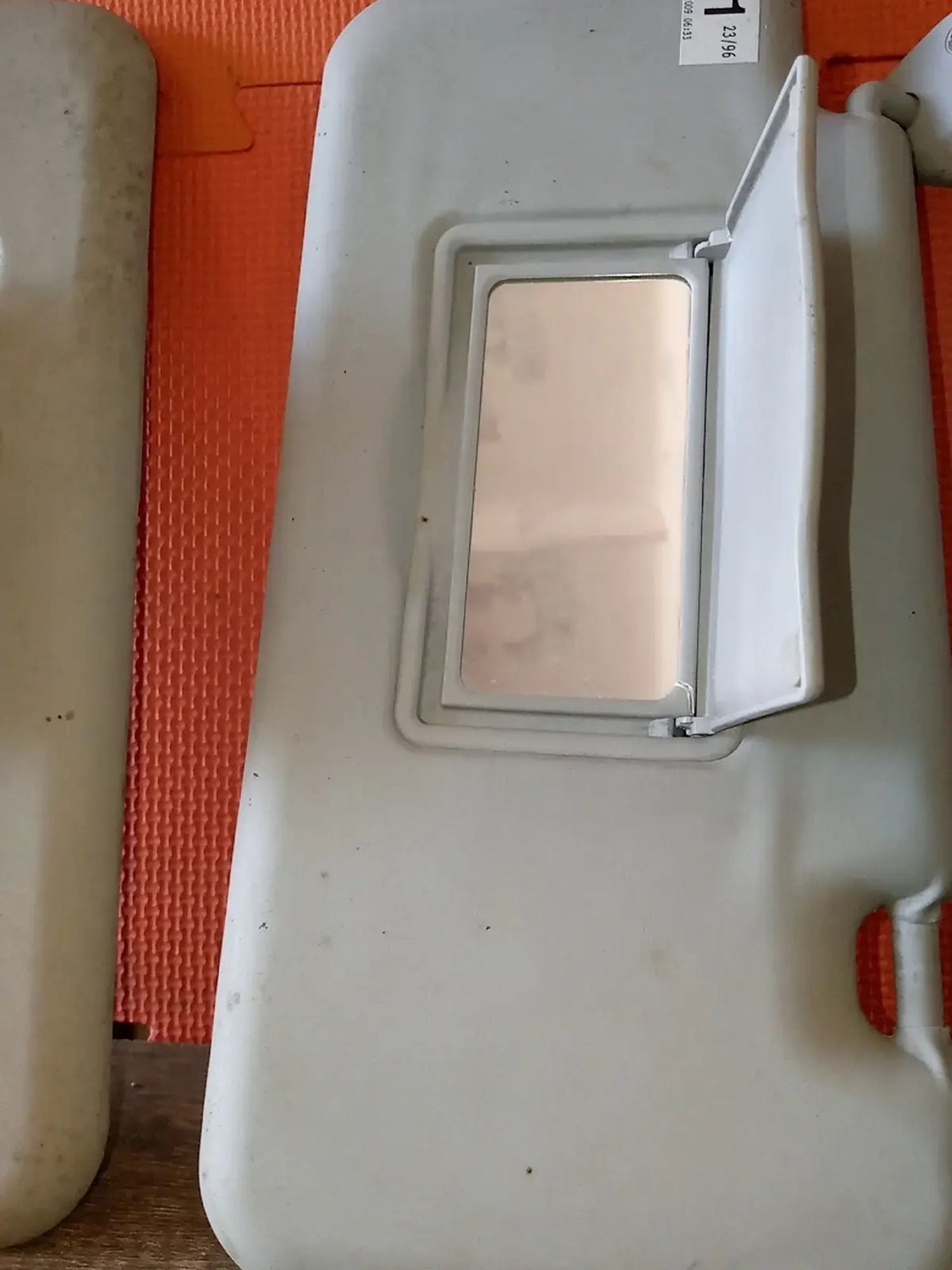https://ycs.partsauto.market/partsauto-images/thmbs/userImages/a486c87f8955b6e25f9185efee619899/part/f1dc36c7-08d7-457a-945e-e8b1f7992da4_1779785796723.jpg