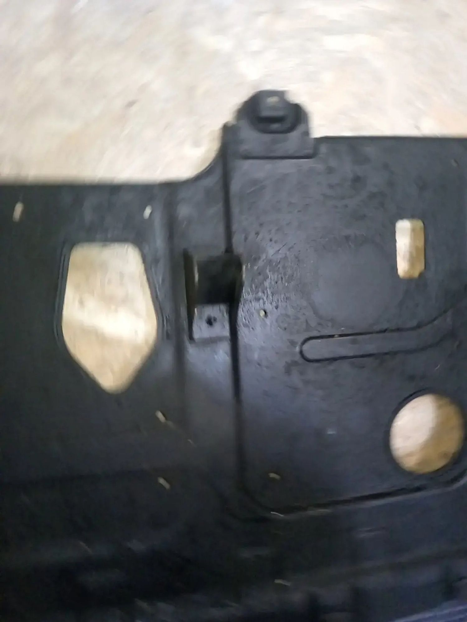 https://ycs.partsauto.market/partsauto-images/thmbs/userImages/a486c87f8955b6e25f9185efee619899/part/f21057a6-f535-43eb-9998-aa63d15a8c56_1776275683359.jpg