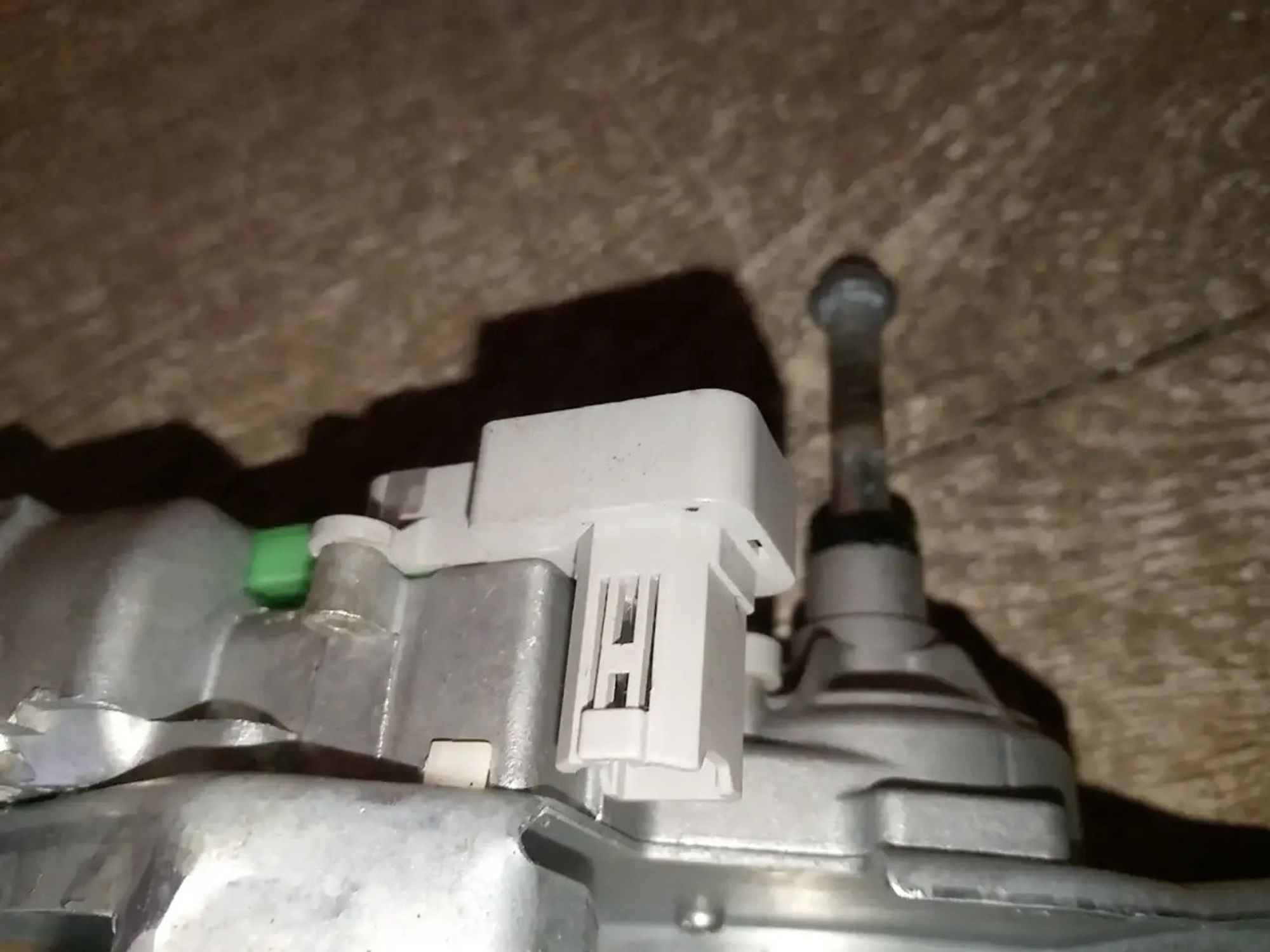 https://ycs.partsauto.market/partsauto-images/thmbs/userImages/a486c87f8955b6e25f9185efee619899/part/f2925881-4940-4611-b259-9b06c1fcf77d_1778603427517.jpg