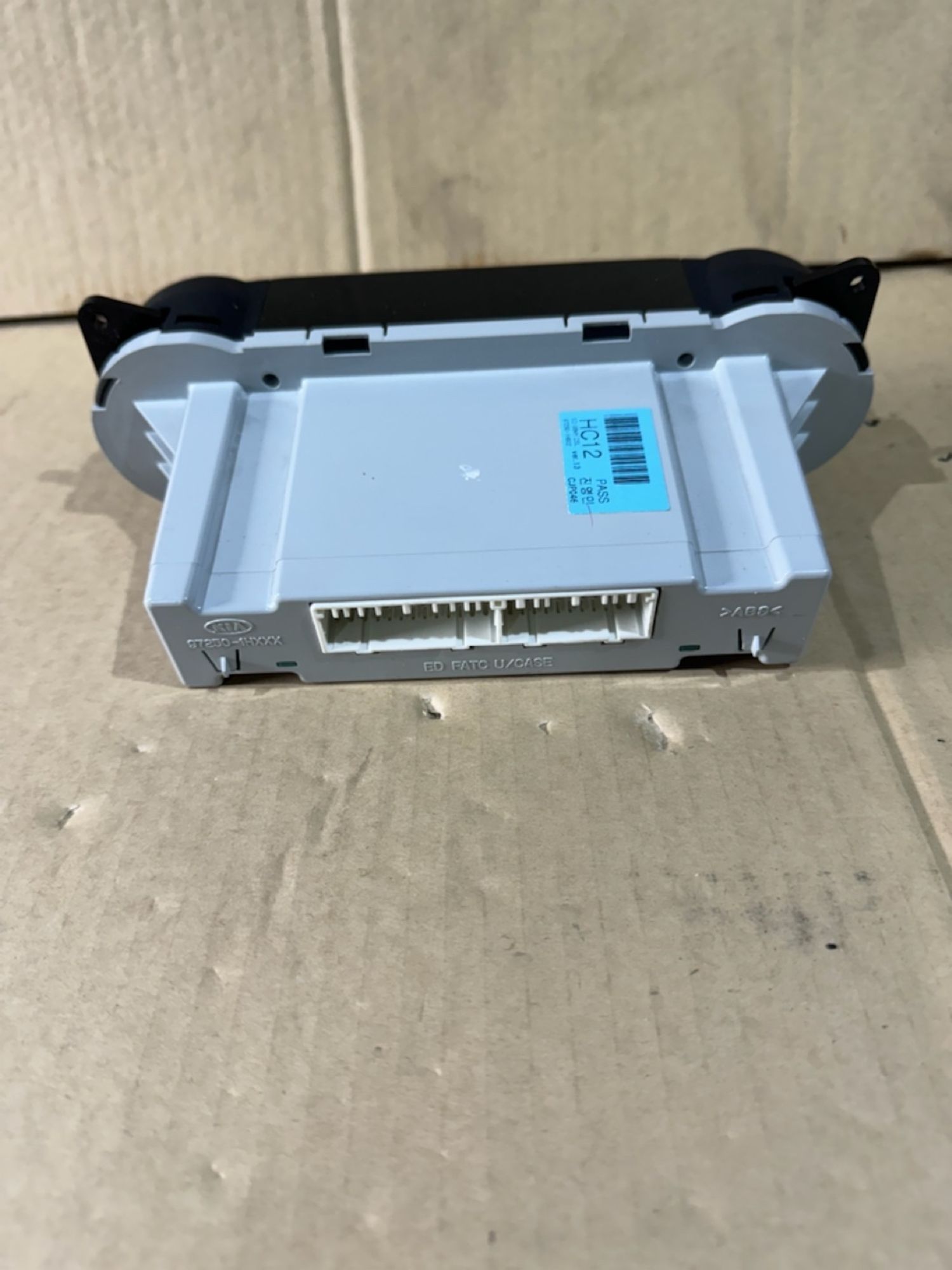 https://ycs.partsauto.market/partsauto-images/thmbs/userImages/a486c87f8955b6e25f9185efee619899/part/f39f84f9-6f45-4da1-a473-bf001f0fae5f_1780044107567.jpg