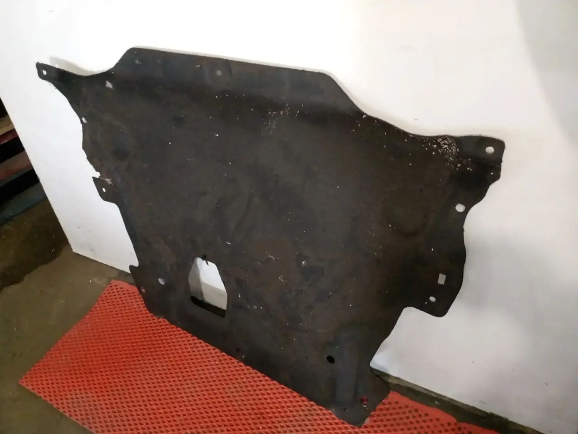 https://ycs.partsauto.market/partsauto-images/thmbs/userImages/a486c87f8955b6e25f9185efee619899/part/f4948c4a-cce3-490d-a2da-c7800d71e067_1786651072856.jpg