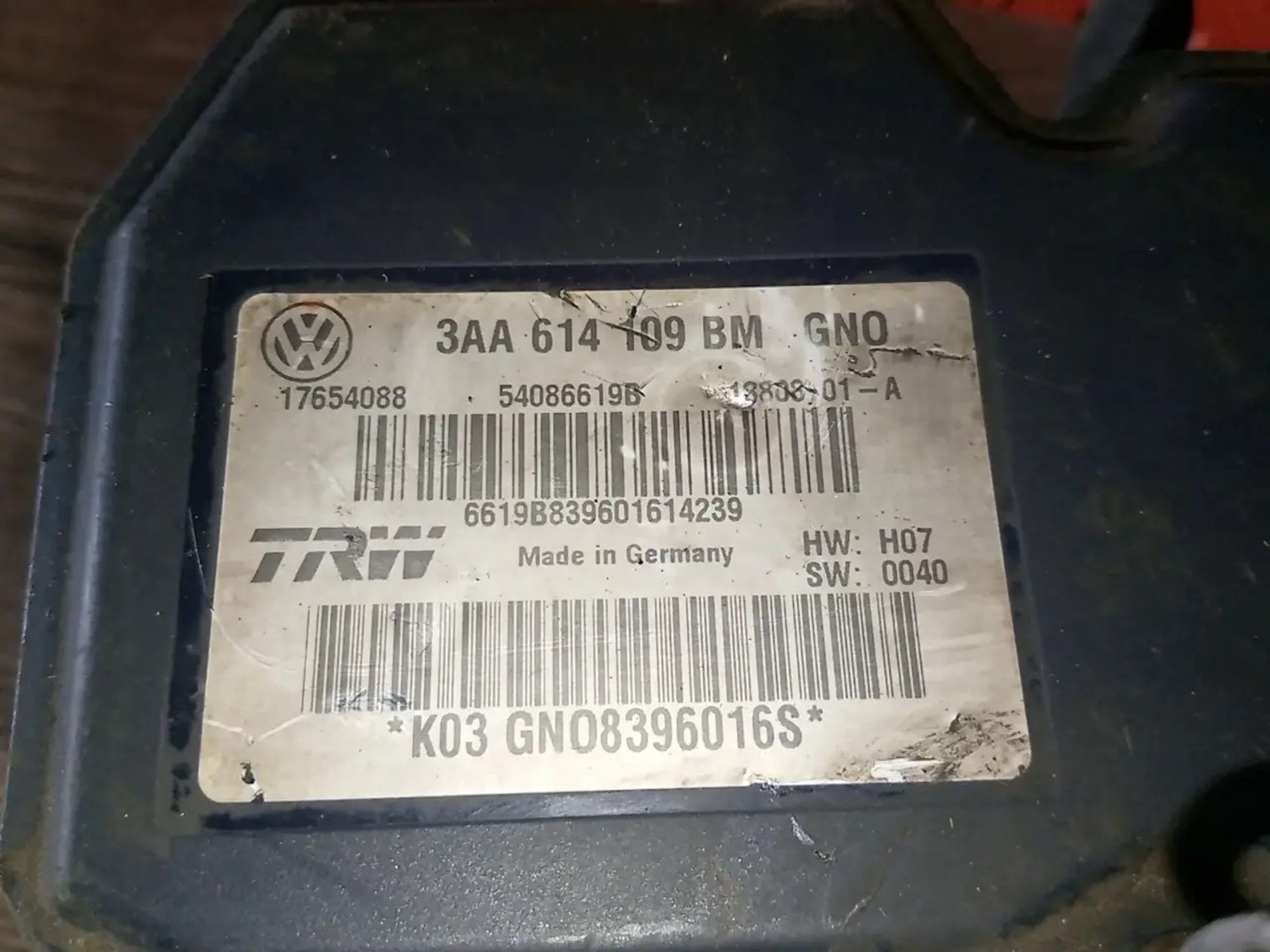 https://ycs.partsauto.market/partsauto-images/thmbs/userImages/a486c87f8955b6e25f9185efee619899/part/f51f6a13-055e-4e51-83ec-886196de84fc_1786859471315.jpg