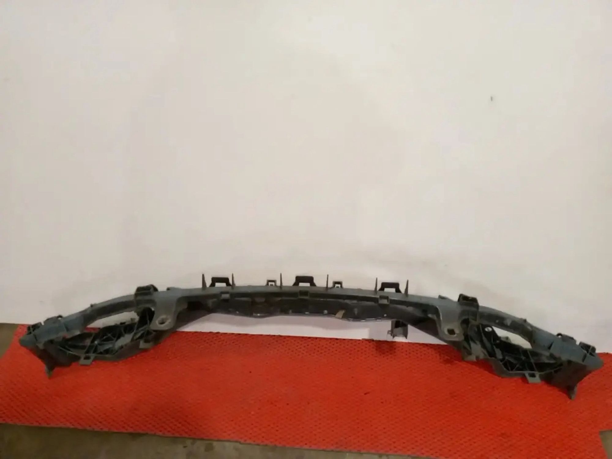 https://ycs.partsauto.market/partsauto-images/thmbs/userImages/a486c87f8955b6e25f9185efee619899/part/f575db85-a9f0-4b30-8a22-500c4a6f7111_1778605964838.jpg