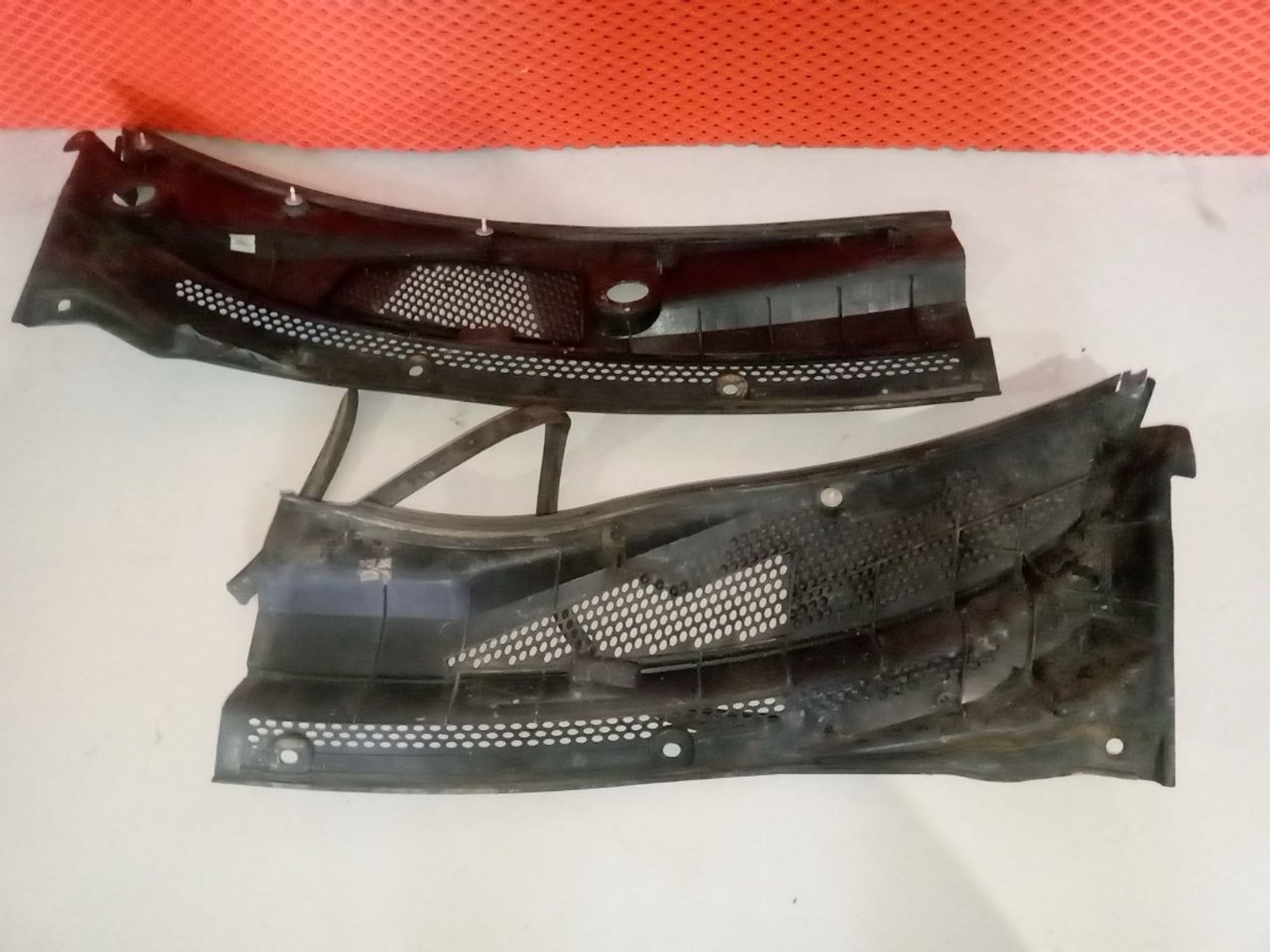 https://ycs.partsauto.market/partsauto-images/thmbs/userImages/a486c87f8955b6e25f9185efee619899/part/f5e7cbf6-e325-4f7c-ac97-6ee5f20d245c_1775855077713.jpg