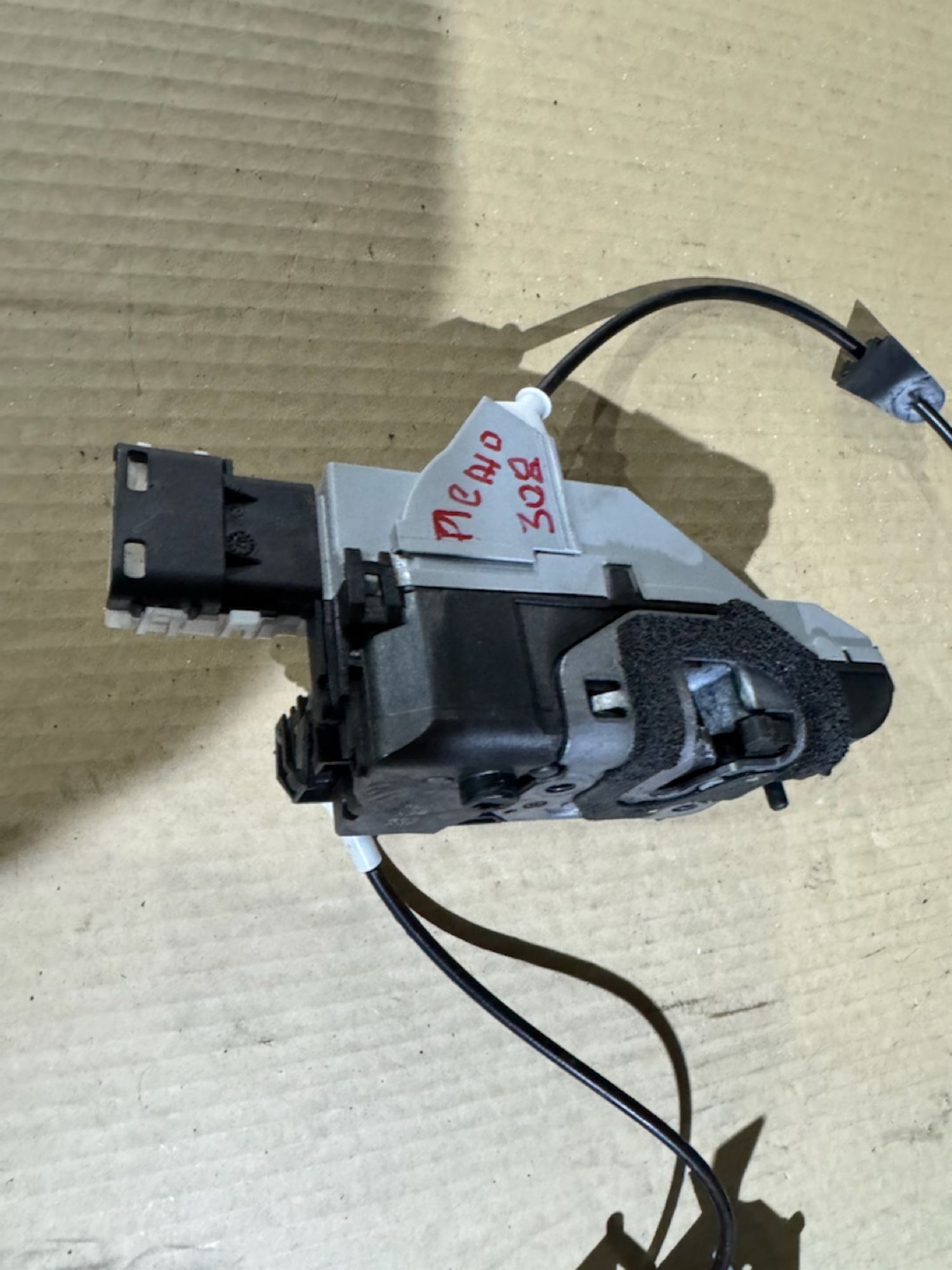 https://ycs.partsauto.market/partsauto-images/thmbs/userImages/a486c87f8955b6e25f9185efee619899/part/f62d2c03-e650-4cf5-a6be-bcb0ef9ab8a8_1785186123804.jpg