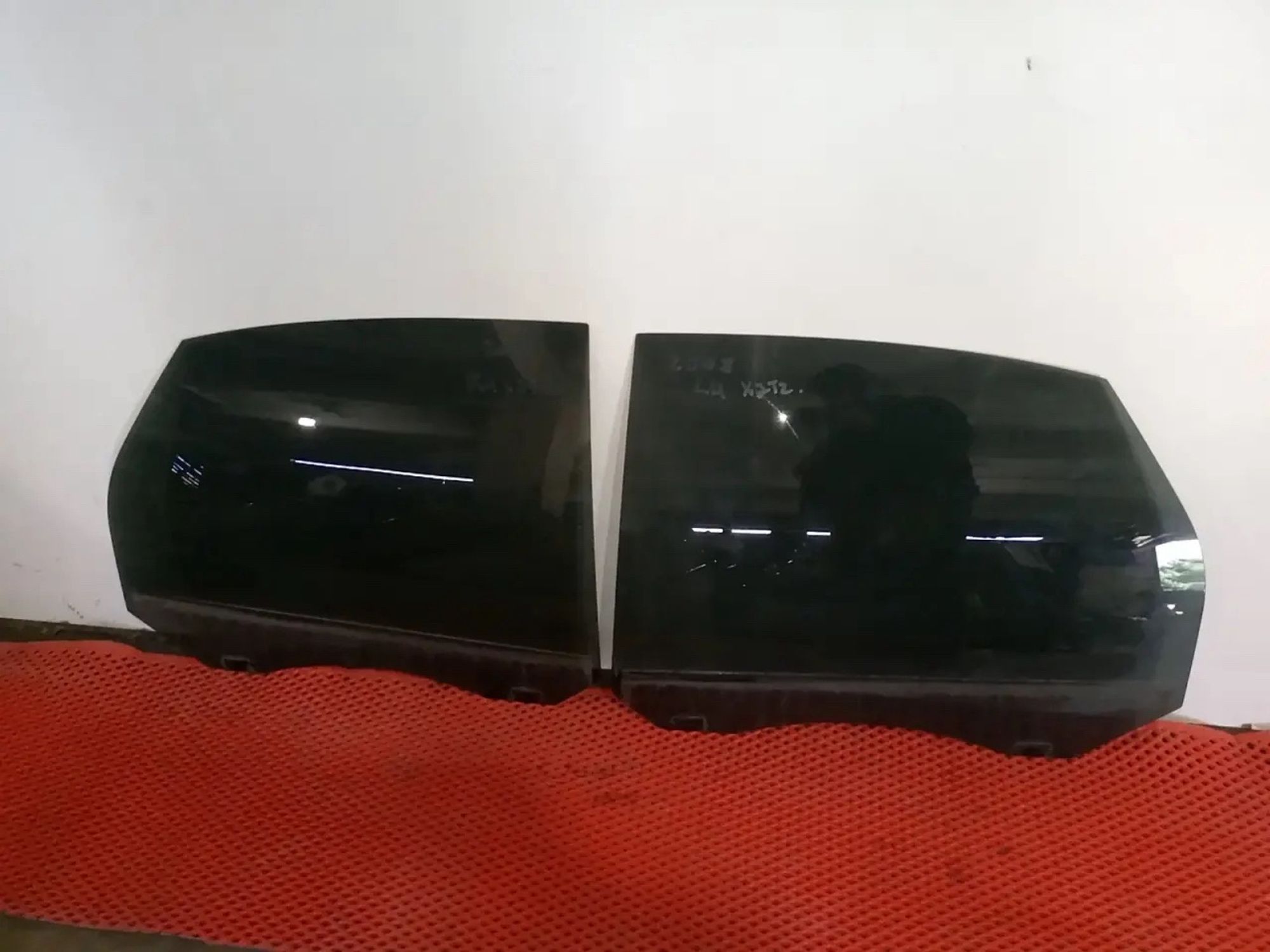 https://ycs.partsauto.market/partsauto-images/thmbs/userImages/a486c87f8955b6e25f9185efee619899/part/f63b982a-9007-409c-a228-95069d5dacd0_1780043767428.jpg