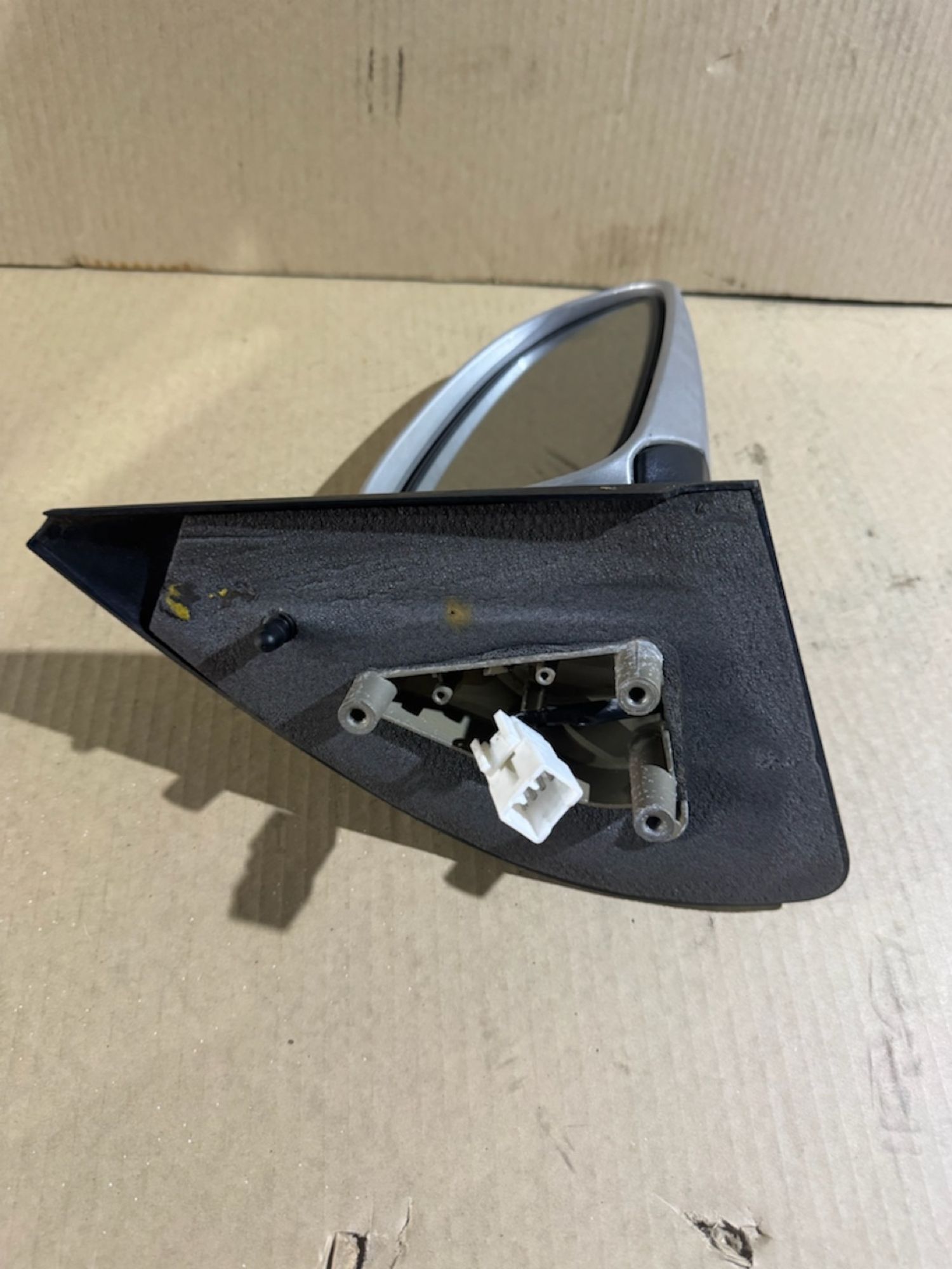 https://ycs.partsauto.market/partsauto-images/thmbs/userImages/a486c87f8955b6e25f9185efee619899/part/fa0f1aed-ff86-4665-8a4b-34378cbdeff9_1784577452623.jpg