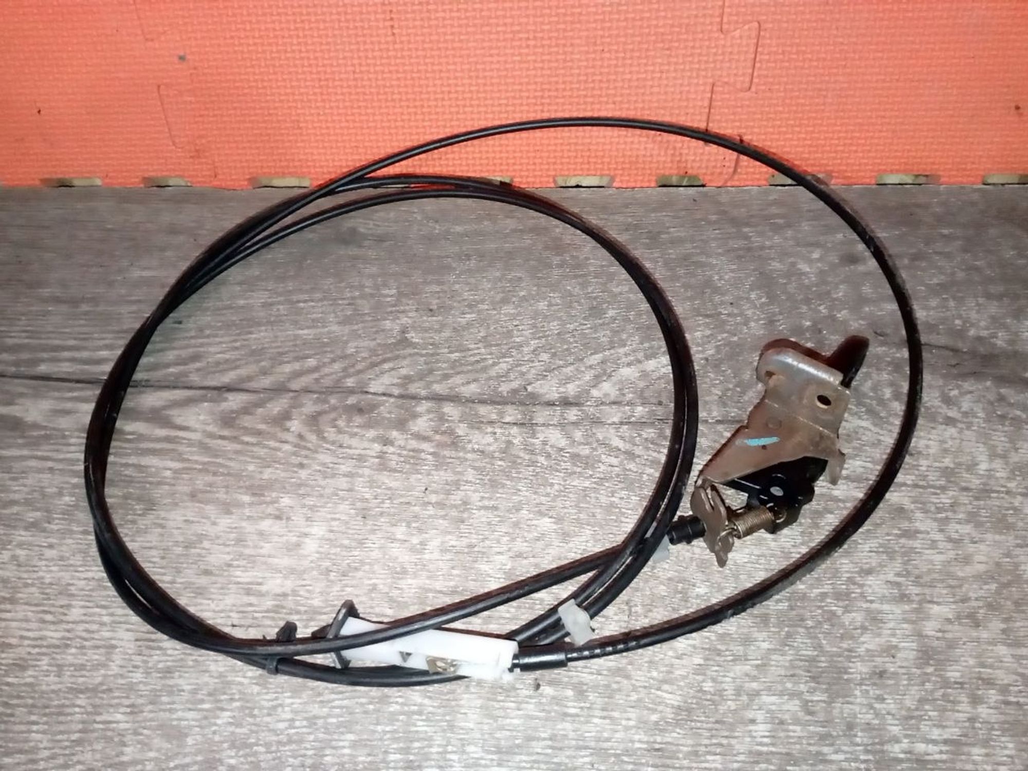 https://ycs.partsauto.market/partsauto-images/thmbs/userImages/a486c87f8955b6e25f9185efee619899/part/facc8fc0-b325-42a9-9075-aa6db5416eb2_1775856582848.jpg