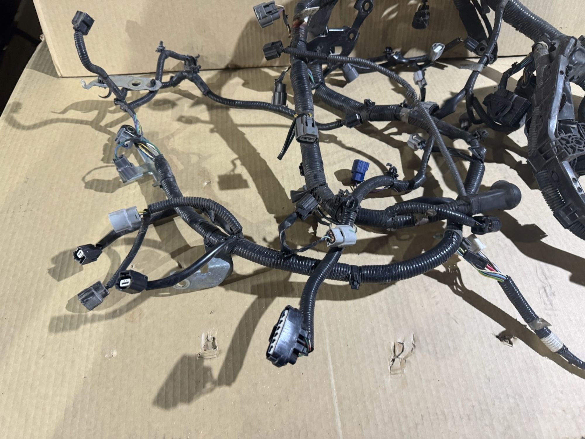 https://ycs.partsauto.market/partsauto-images/thmbs/userImages/a486c87f8955b6e25f9185efee619899/part/fce97f26-8ed0-4320-98cc-d75586ba2089_1784575608707.jpg