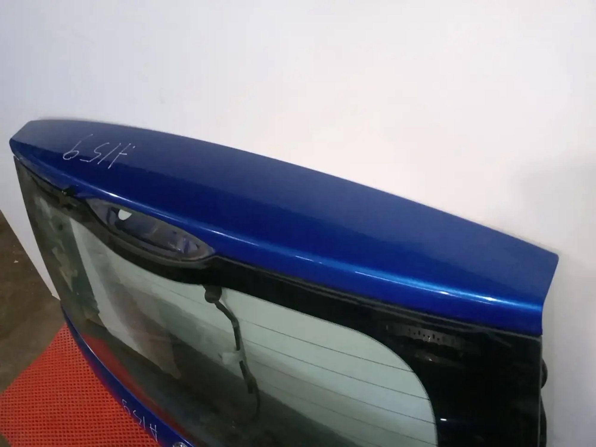 https://ycs.partsauto.market/partsauto-images/thmbs/userImages/a486c87f8955b6e25f9185efee619899/part/ff2b8278-2768-42d3-9fc2-a96c0094c8d3_1778610885513.jpg