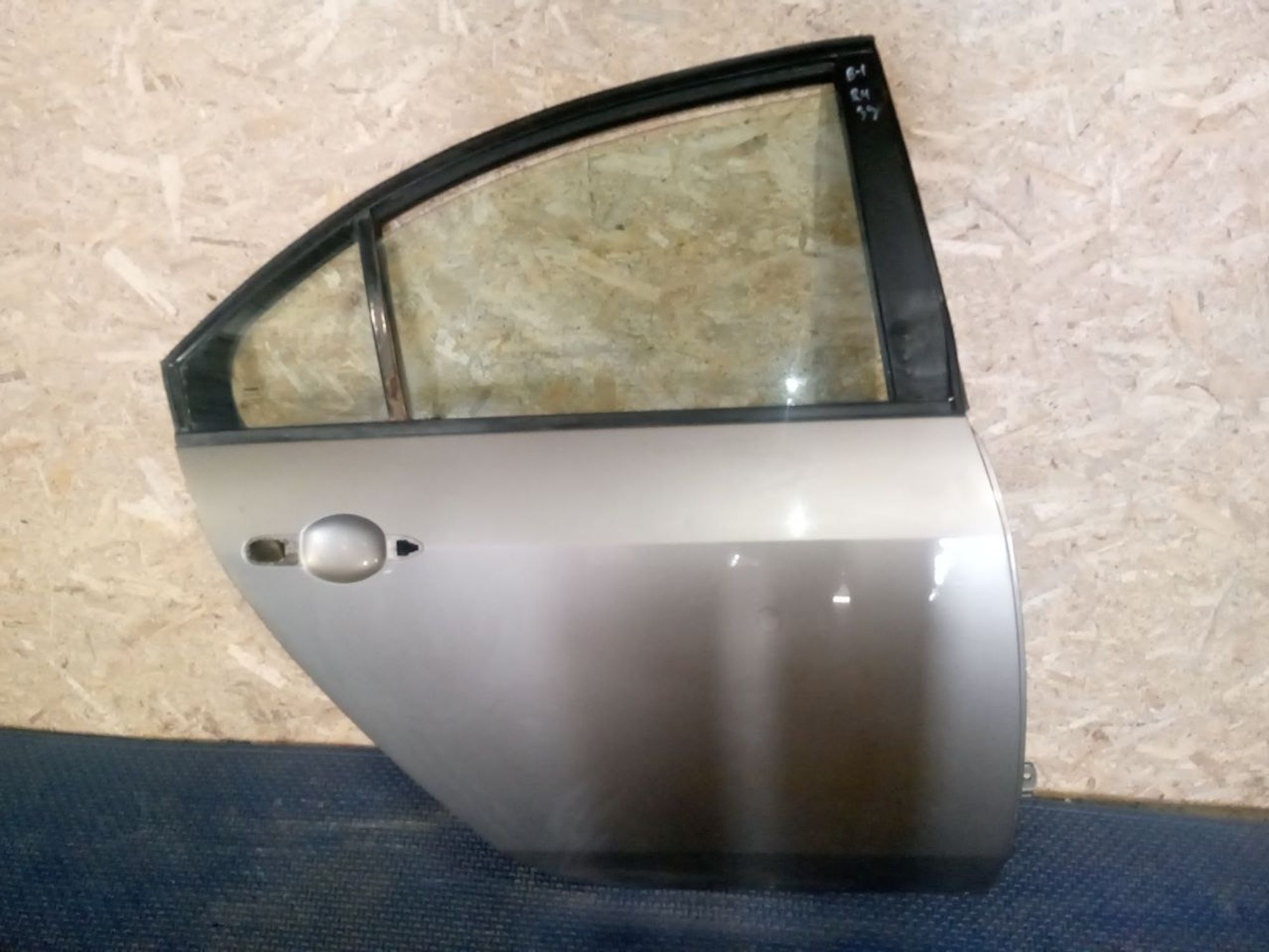 https://ycs.partsauto.market/partsauto-images/thmbs/userImages/a486c87f8955b6e25f9185efee619899/part/ff973318-f30d-407c-96b9-a0128655e42f_1775856540919.jpg