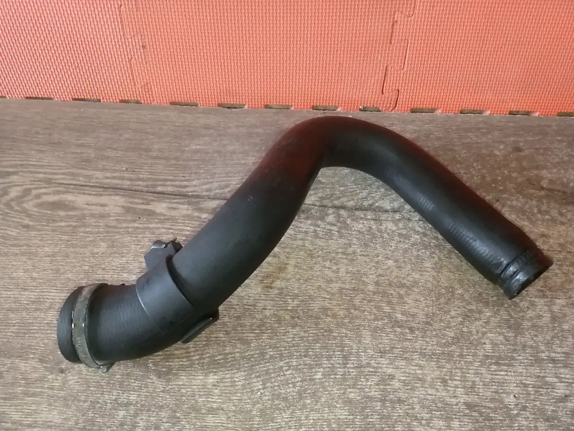 https://ycs.partsauto.market/partsauto-images/thmbs/userImages/a486c87f8955b6e25f9185efee619899/part/ffc77385-4f05-43a9-a875-b8088e5af440_1784747582612.jpg