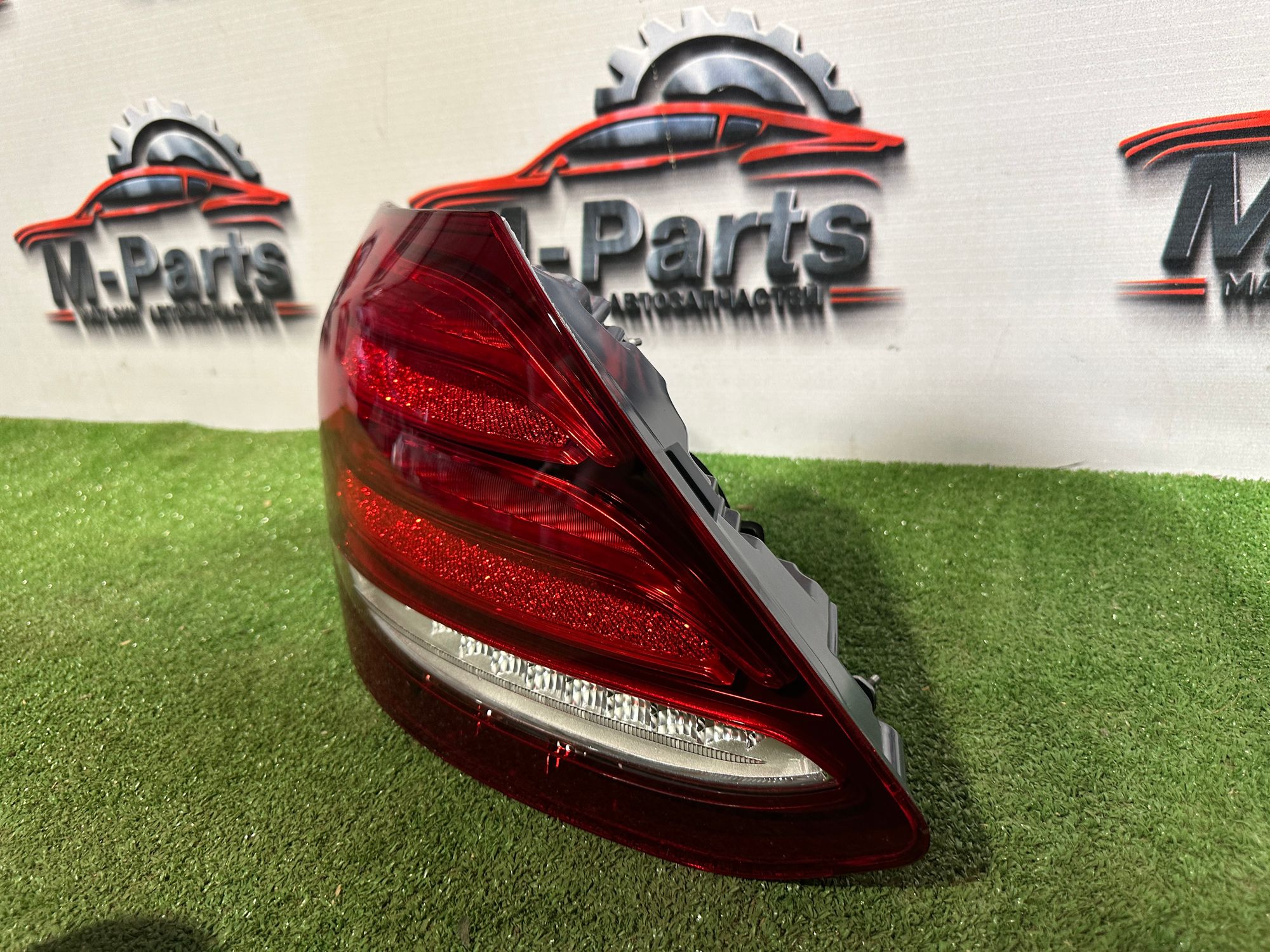 https://ycs.partsauto.market/partsauto-images/thmbs/userImages/ab58d6eee1b96794421408e5b16d421a/part/001b7c28-2980-4e37-a932-0943df494fd9_1787049307494.jpg