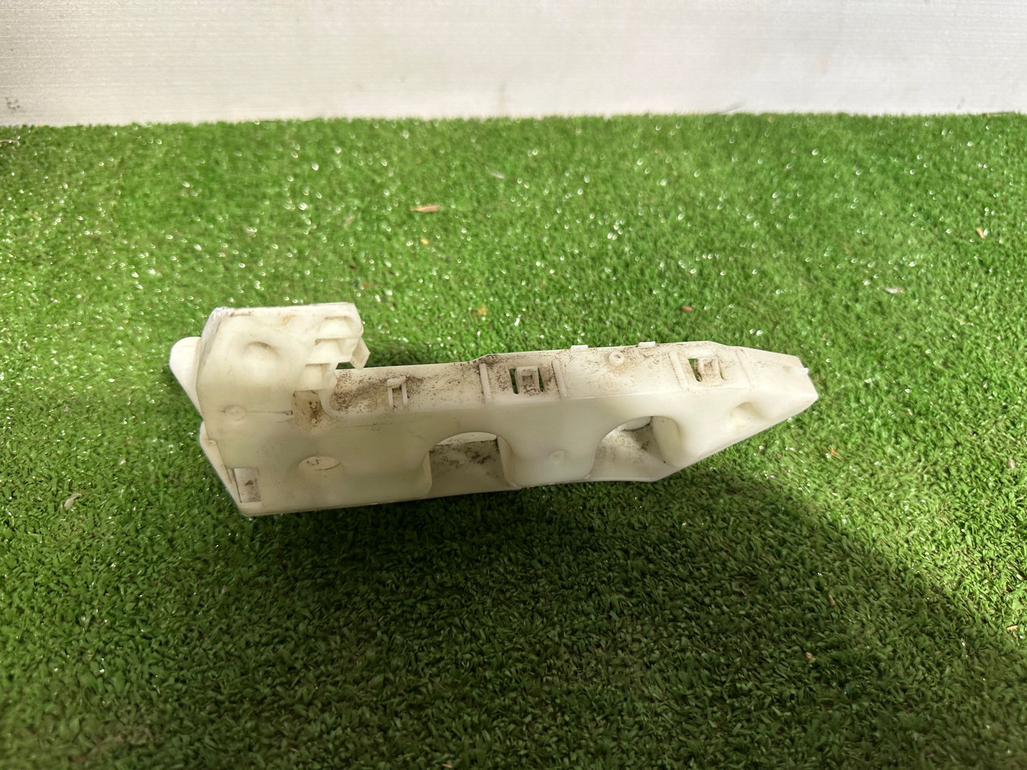 https://ycs.partsauto.market/partsauto-images/thmbs/userImages/ab58d6eee1b96794421408e5b16d421a/part/0e5e4bbc-3d04-4bbd-933b-9de67557ba2a_1787137733520.jpg