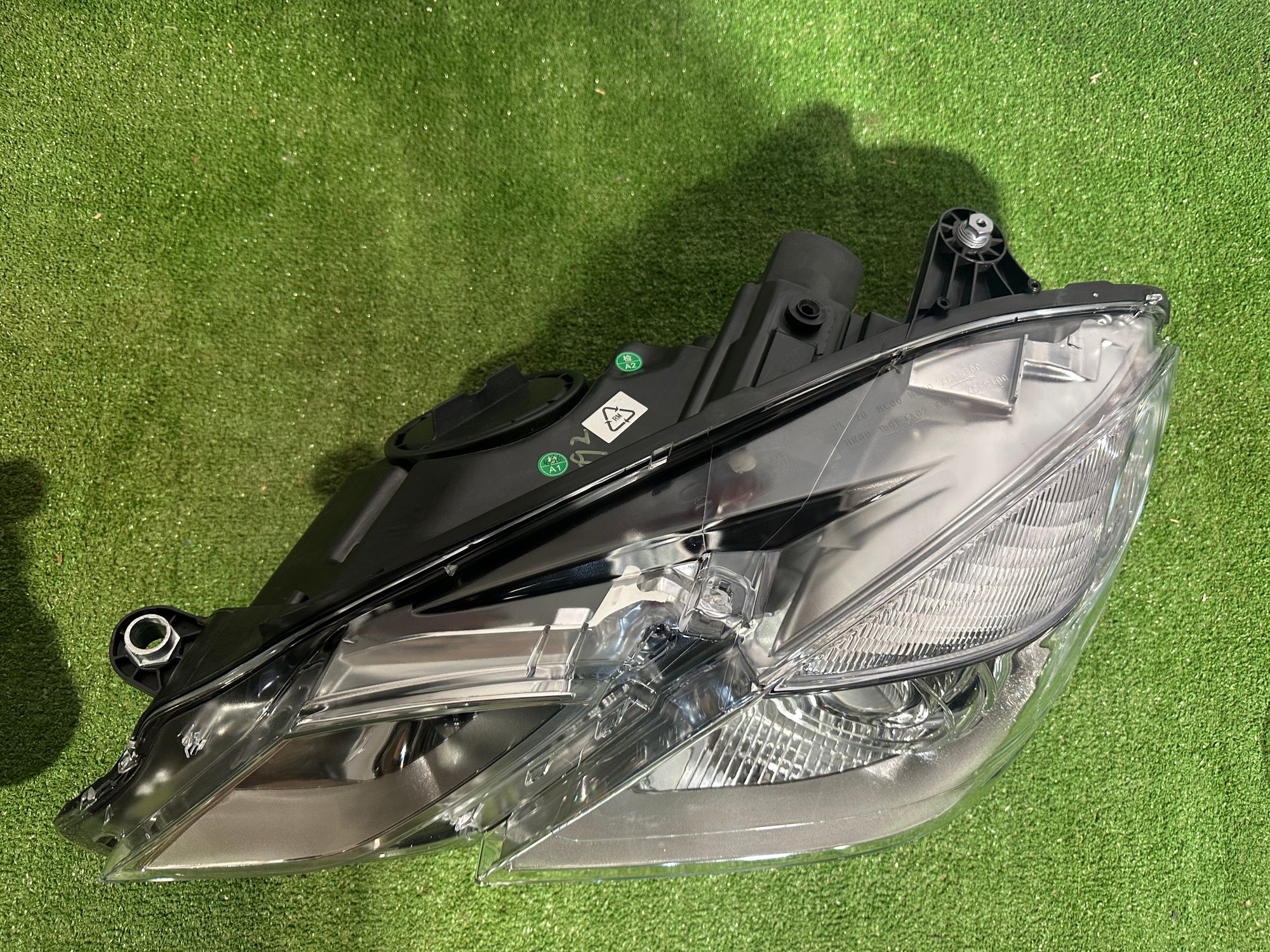 https://ycs.partsauto.market/partsauto-images/thmbs/userImages/ab58d6eee1b96794421408e5b16d421a/part/0f6c8eff-092a-4e5e-85bf-26b0381666ef_1785750581788.jpg