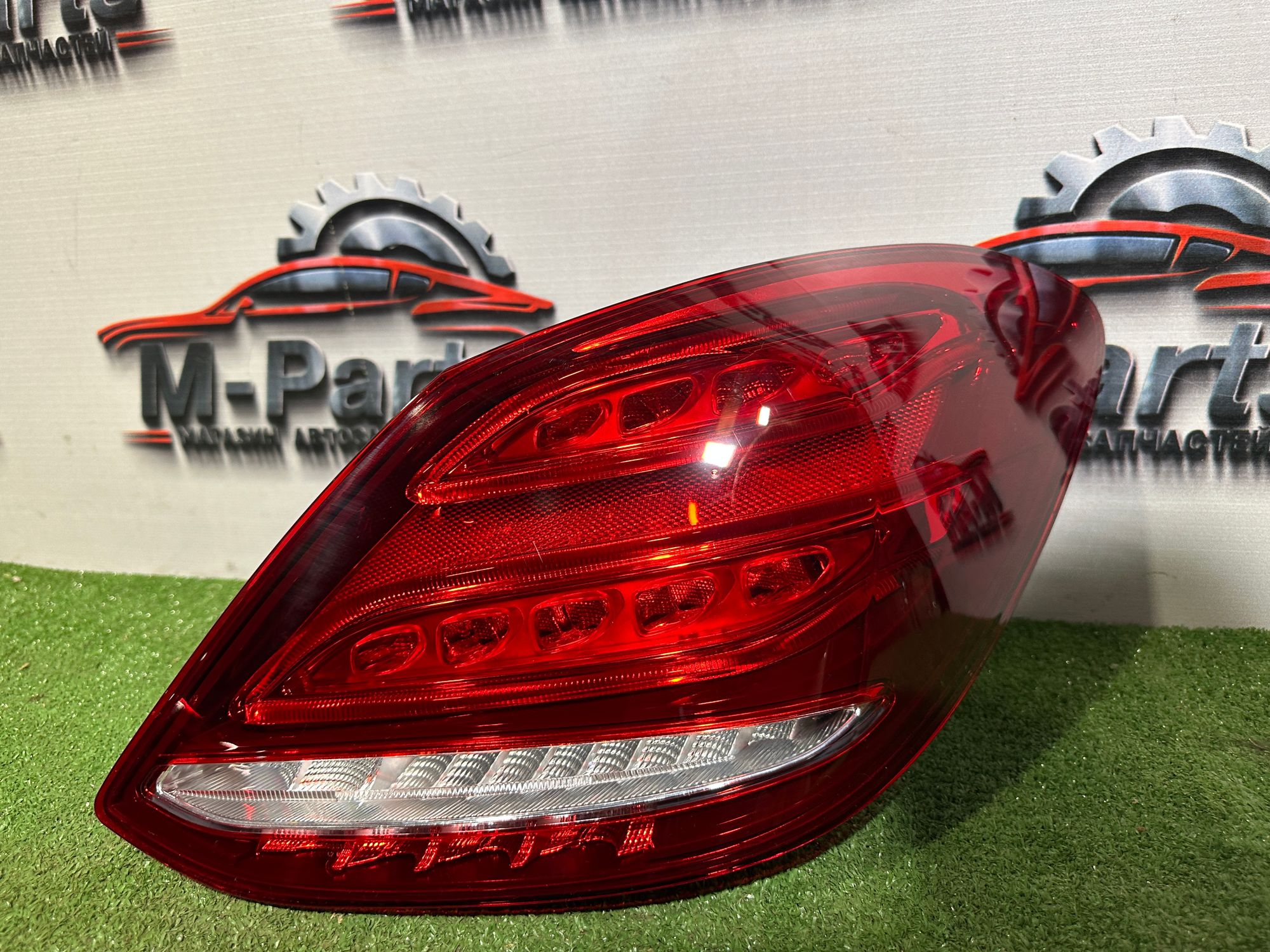 https://ycs.partsauto.market/partsauto-images/thmbs/userImages/ab58d6eee1b96794421408e5b16d421a/part/15b34ca9-b302-48b4-9c39-9e99eb731854_1786616902130.jpg