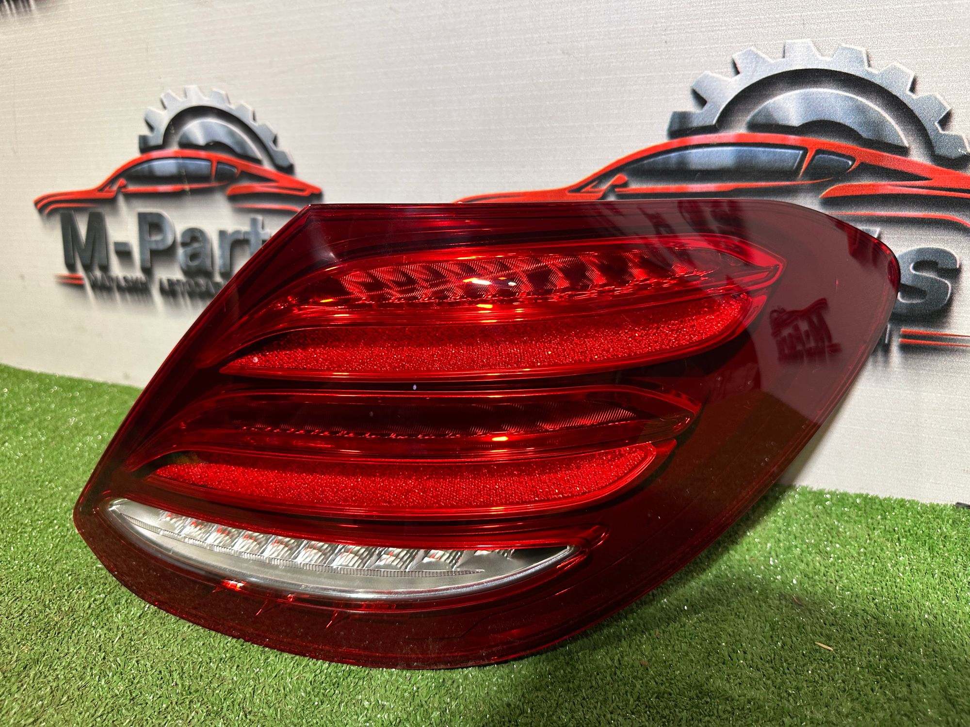https://ycs.partsauto.market/partsauto-images/thmbs/userImages/ab58d6eee1b96794421408e5b16d421a/part/162597f0-e0a5-4035-bd6f-34790477f754_1787049202020.jpg