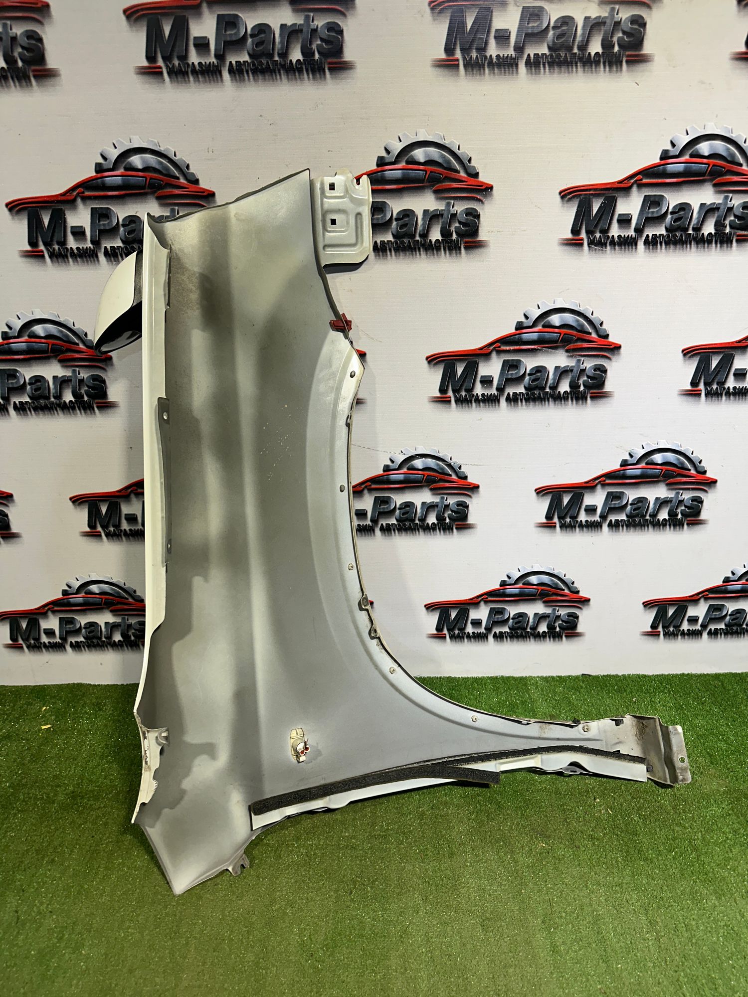 https://ycs.partsauto.market/partsauto-images/thmbs/userImages/ab58d6eee1b96794421408e5b16d421a/part/1aeda0c9-4e99-475b-9bb6-67050da11dc0_1787137268248.jpg