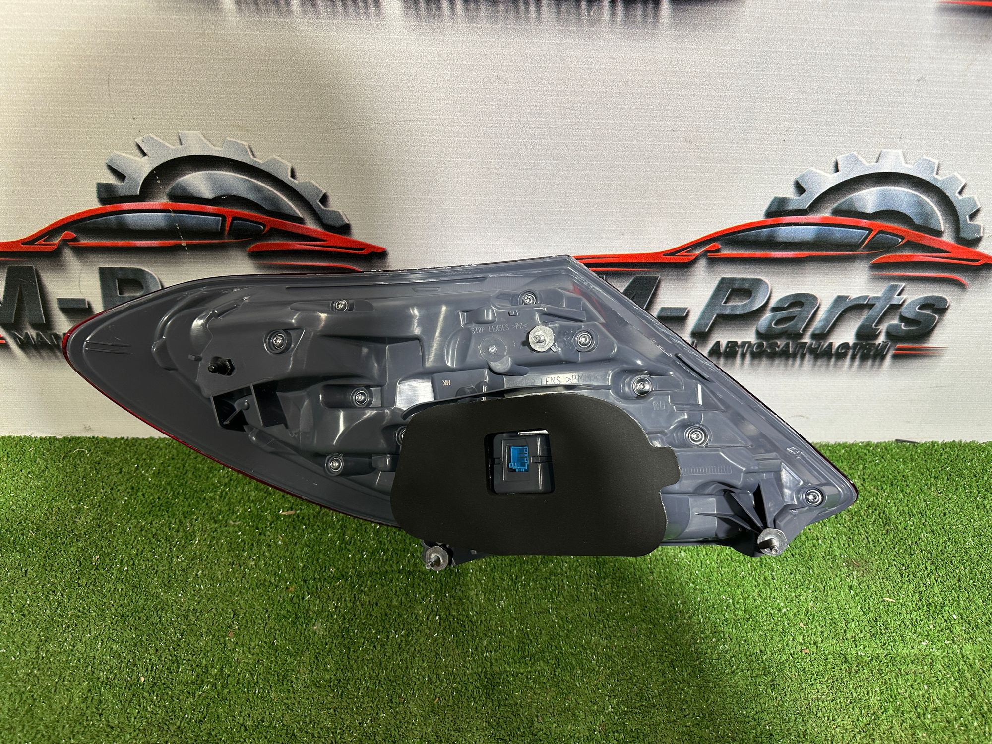 https://ycs.partsauto.market/partsauto-images/thmbs/userImages/ab58d6eee1b96794421408e5b16d421a/part/30069180-25d5-489f-8609-2625e23b4c59_1787049202815.jpg