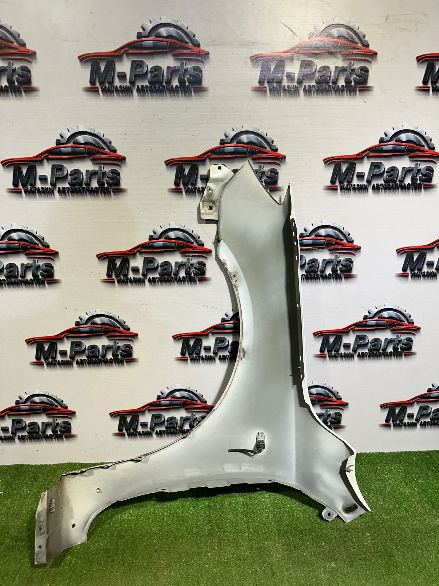 https://ycs.partsauto.market/partsauto-images/thmbs/userImages/ab58d6eee1b96794421408e5b16d421a/part/3b880340-391d-4a6b-9f0a-a3e9fa08e467_1787132345801.jpg