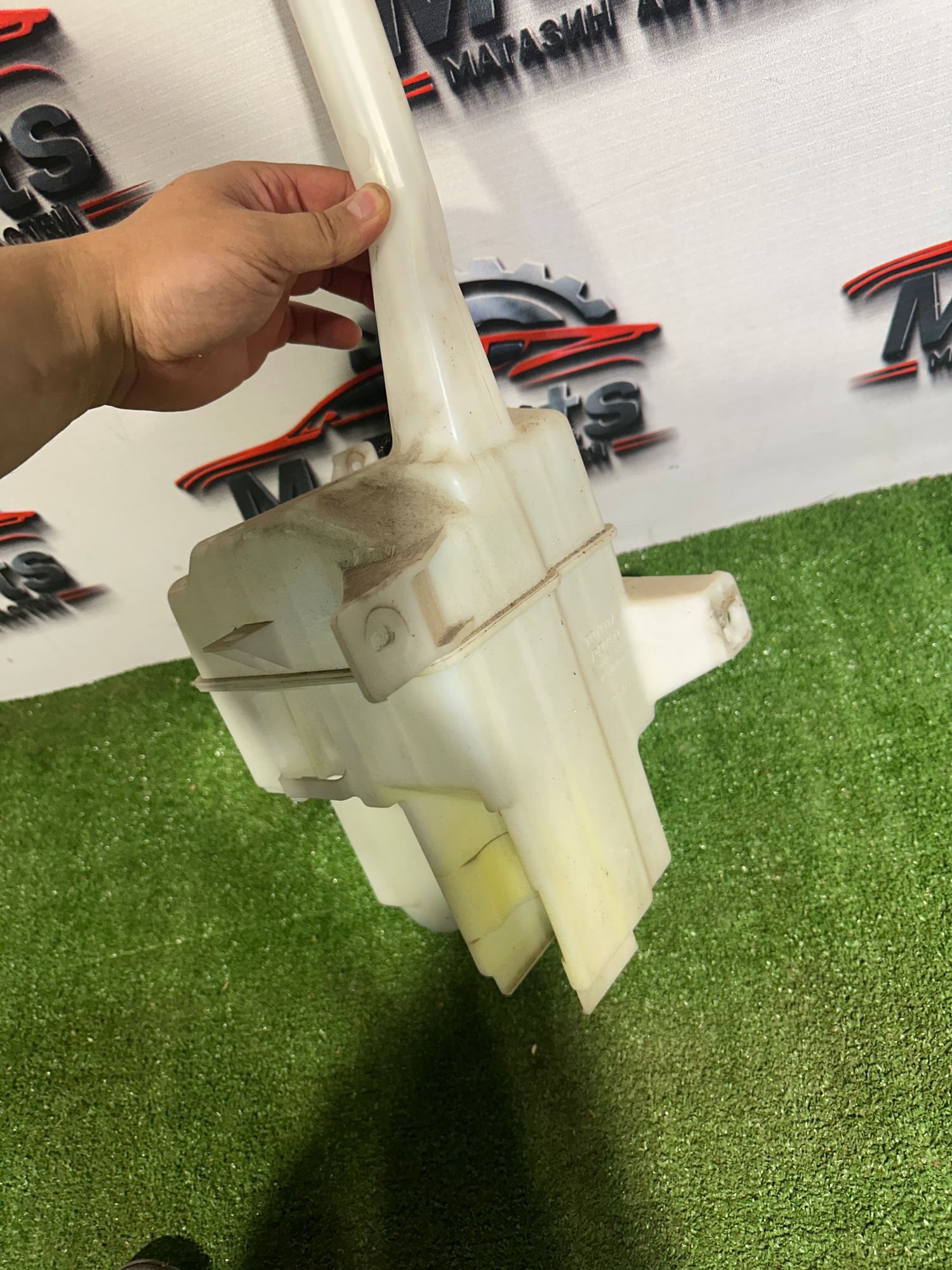 https://ycs.partsauto.market/partsauto-images/thmbs/userImages/ab58d6eee1b96794421408e5b16d421a/part/3ebebff4-c7a2-457b-af19-7a01e71b3f75_1787120366723.jpg