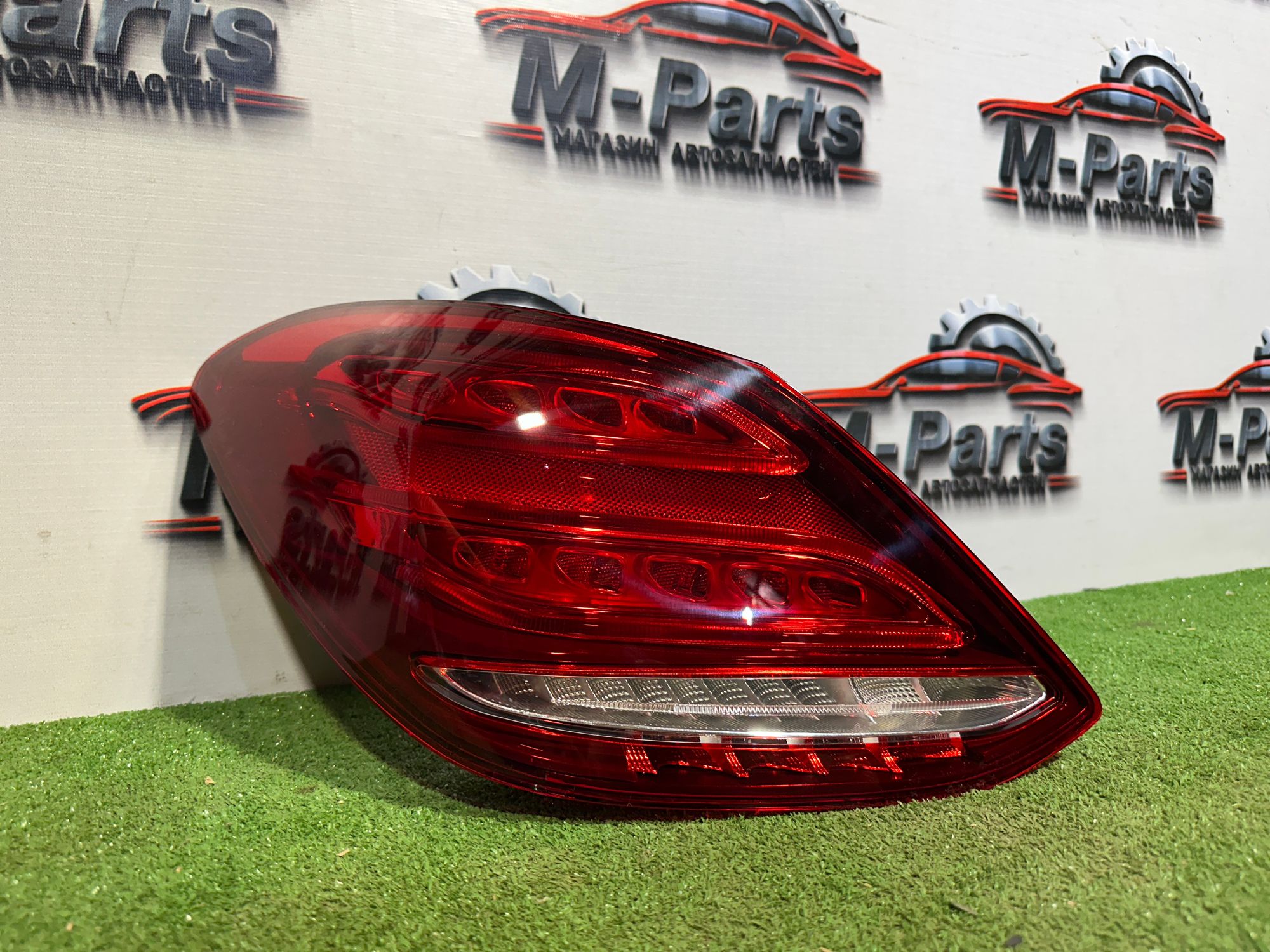 https://ycs.partsauto.market/partsauto-images/thmbs/userImages/ab58d6eee1b96794421408e5b16d421a/part/4098f4cb-6483-4f7c-b20a-a9603d07f398_1786616750069.jpg