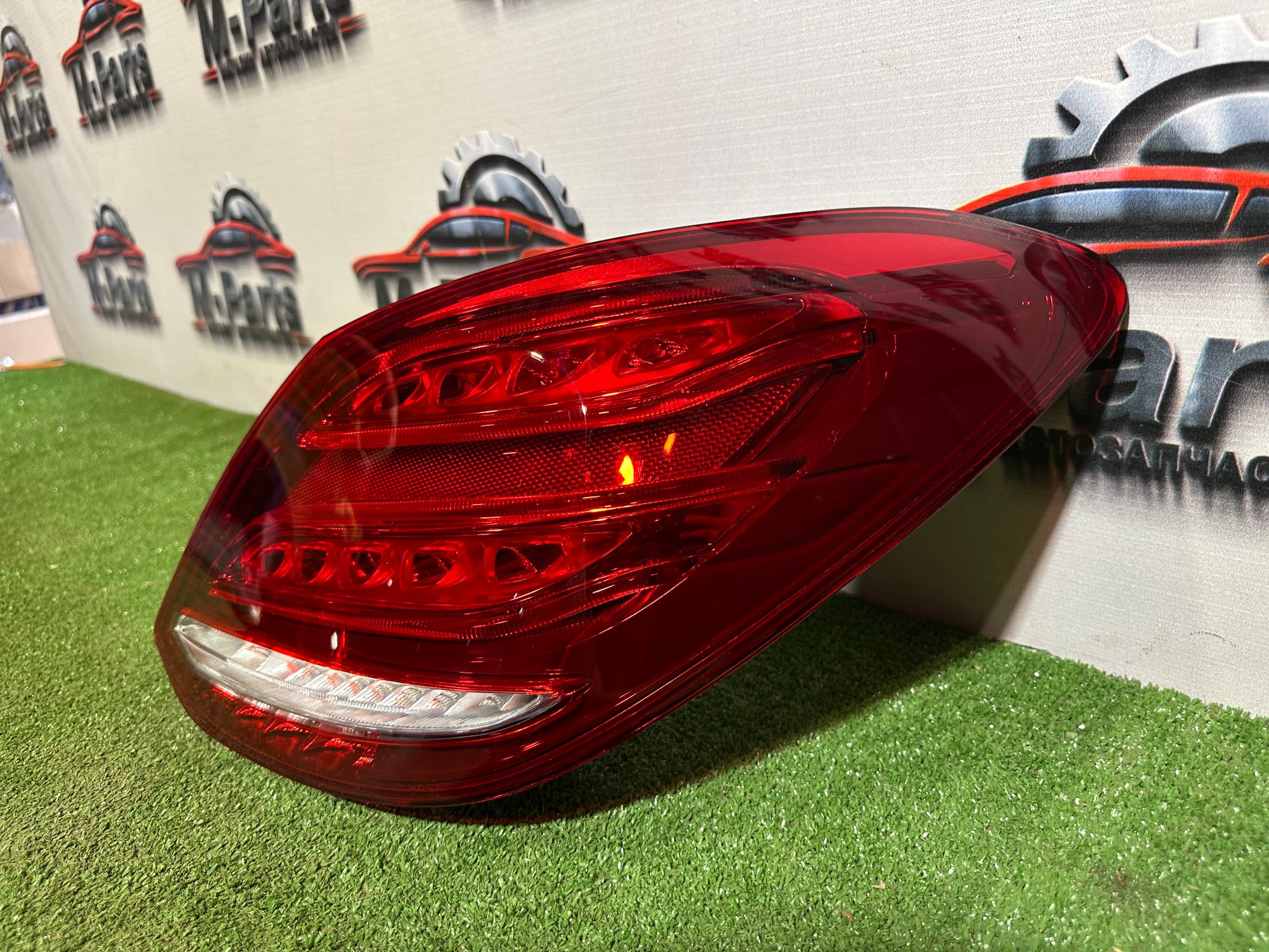 https://ycs.partsauto.market/partsauto-images/thmbs/userImages/ab58d6eee1b96794421408e5b16d421a/part/50fc9c4c-c1b8-4c05-bcd6-6485bedc60c2_1786616899877.jpg