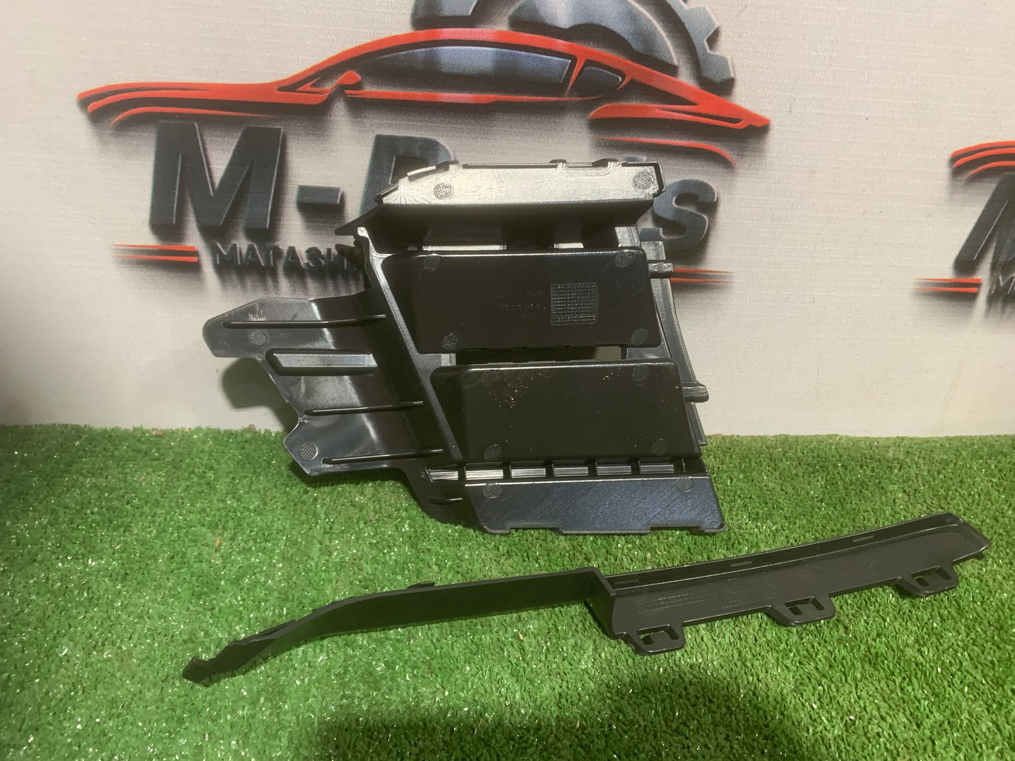 https://ycs.partsauto.market/partsauto-images/thmbs/userImages/ab58d6eee1b96794421408e5b16d421a/part/6c22921e-e486-42a7-a56e-4f5620e70fb9_1786616686352.jpg