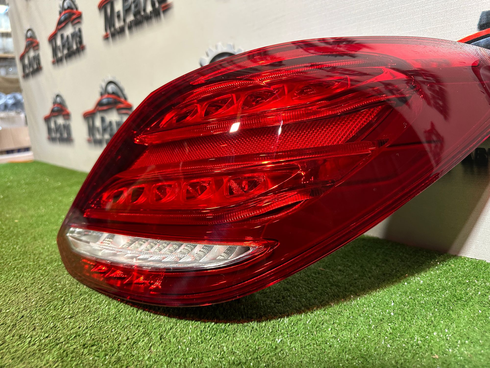 https://ycs.partsauto.market/partsauto-images/thmbs/userImages/ab58d6eee1b96794421408e5b16d421a/part/7dc0009d-4b60-48c3-b3b6-7423de64876c_1786616901891.jpg