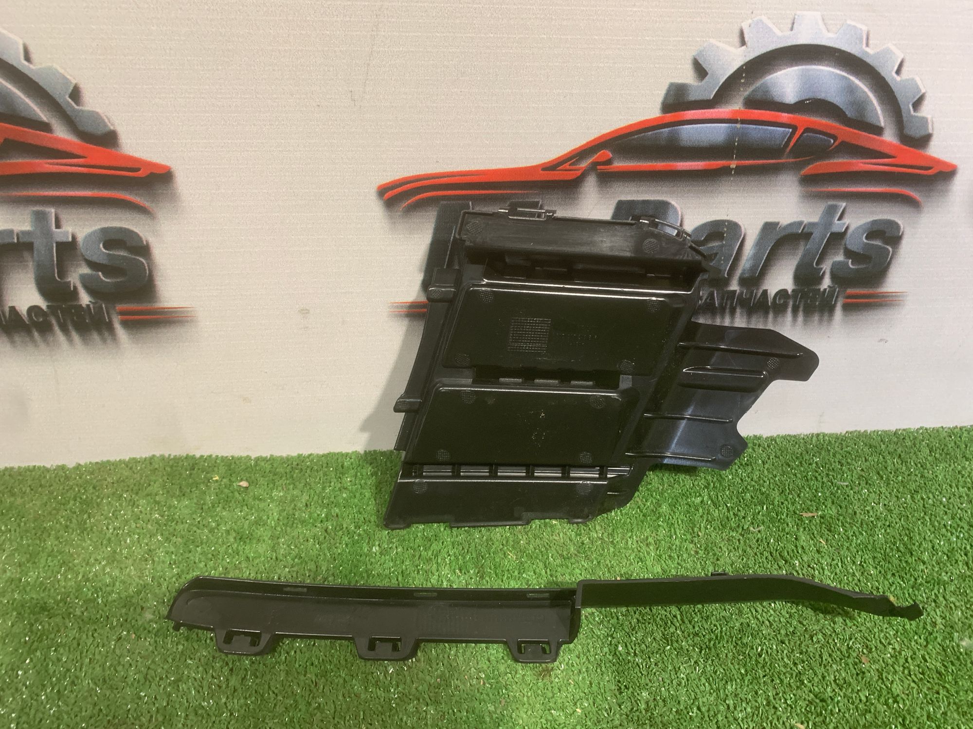 https://ycs.partsauto.market/partsauto-images/thmbs/userImages/ab58d6eee1b96794421408e5b16d421a/part/8a109cfc-ca7a-49b9-b74d-054b354f6074_1786616450585.jpg