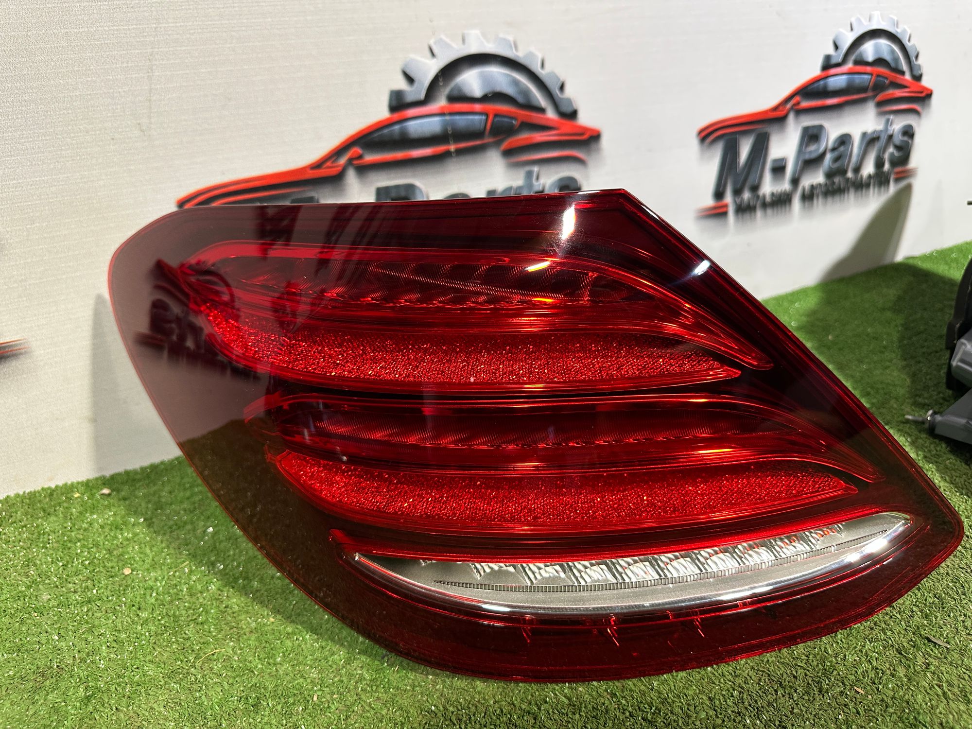 https://ycs.partsauto.market/partsauto-images/thmbs/userImages/ab58d6eee1b96794421408e5b16d421a/part/8d61fa82-2b4d-446a-8be4-3ed5dd1b37eb_1787049433651.jpg