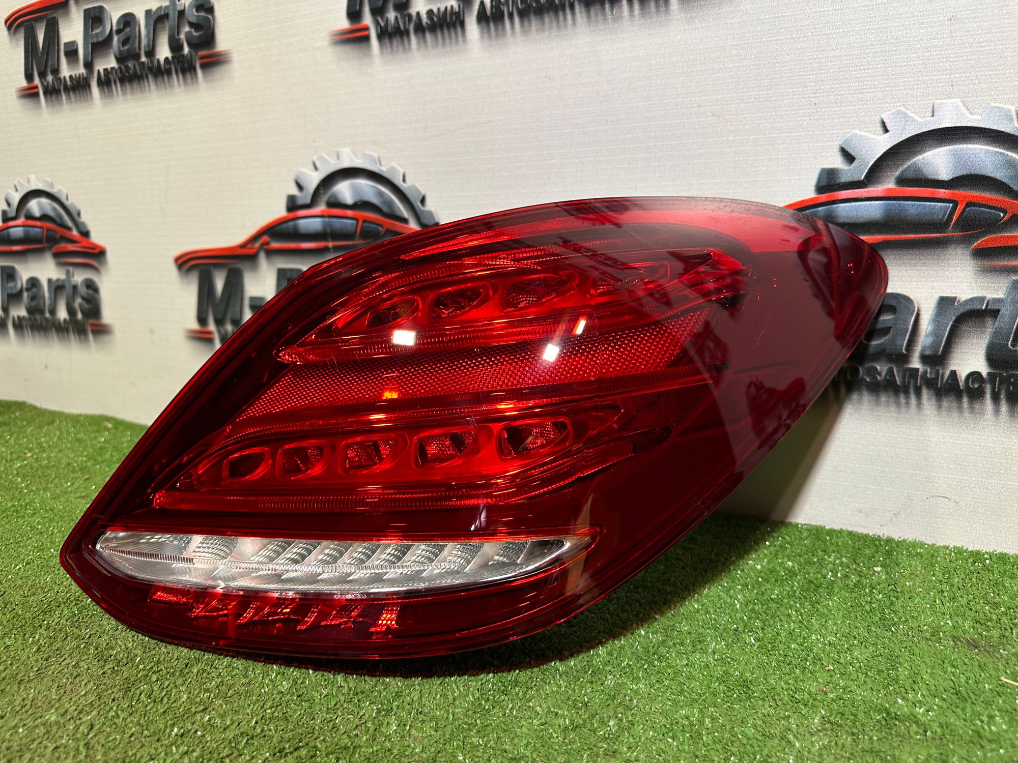https://ycs.partsauto.market/partsauto-images/thmbs/userImages/ab58d6eee1b96794421408e5b16d421a/part/9df84555-44a9-4d87-940a-7fa230542a56_1786616899427.jpg