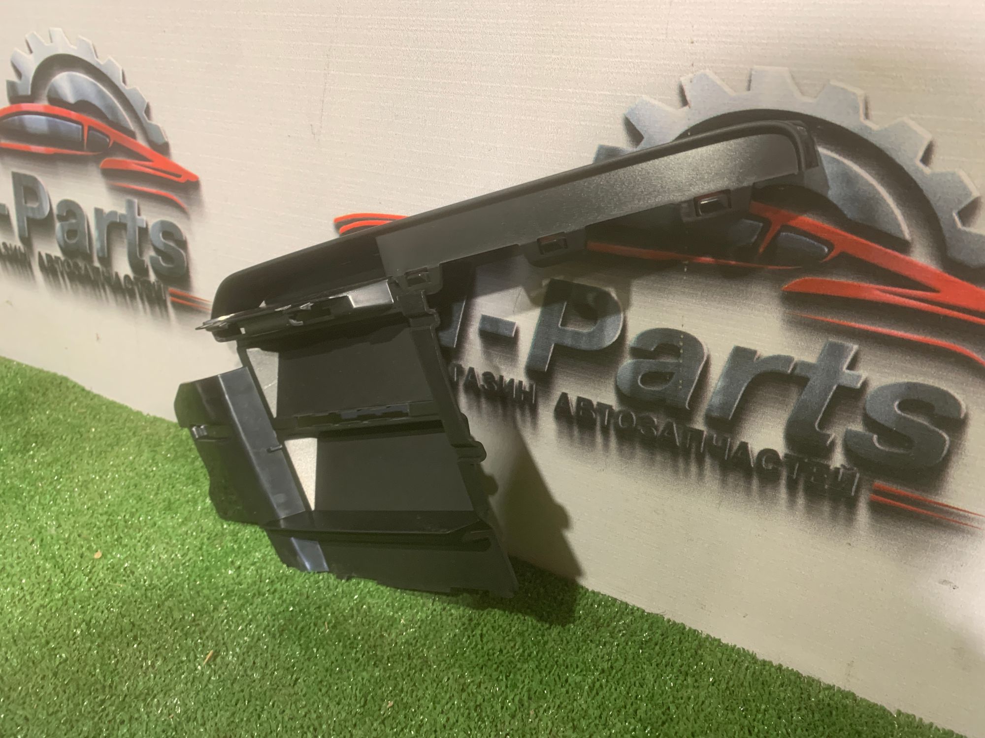 https://ycs.partsauto.market/partsauto-images/thmbs/userImages/ab58d6eee1b96794421408e5b16d421a/part/b1e5599f-04b2-4292-9edd-935ab4a7a0fc_1786616447645.jpg