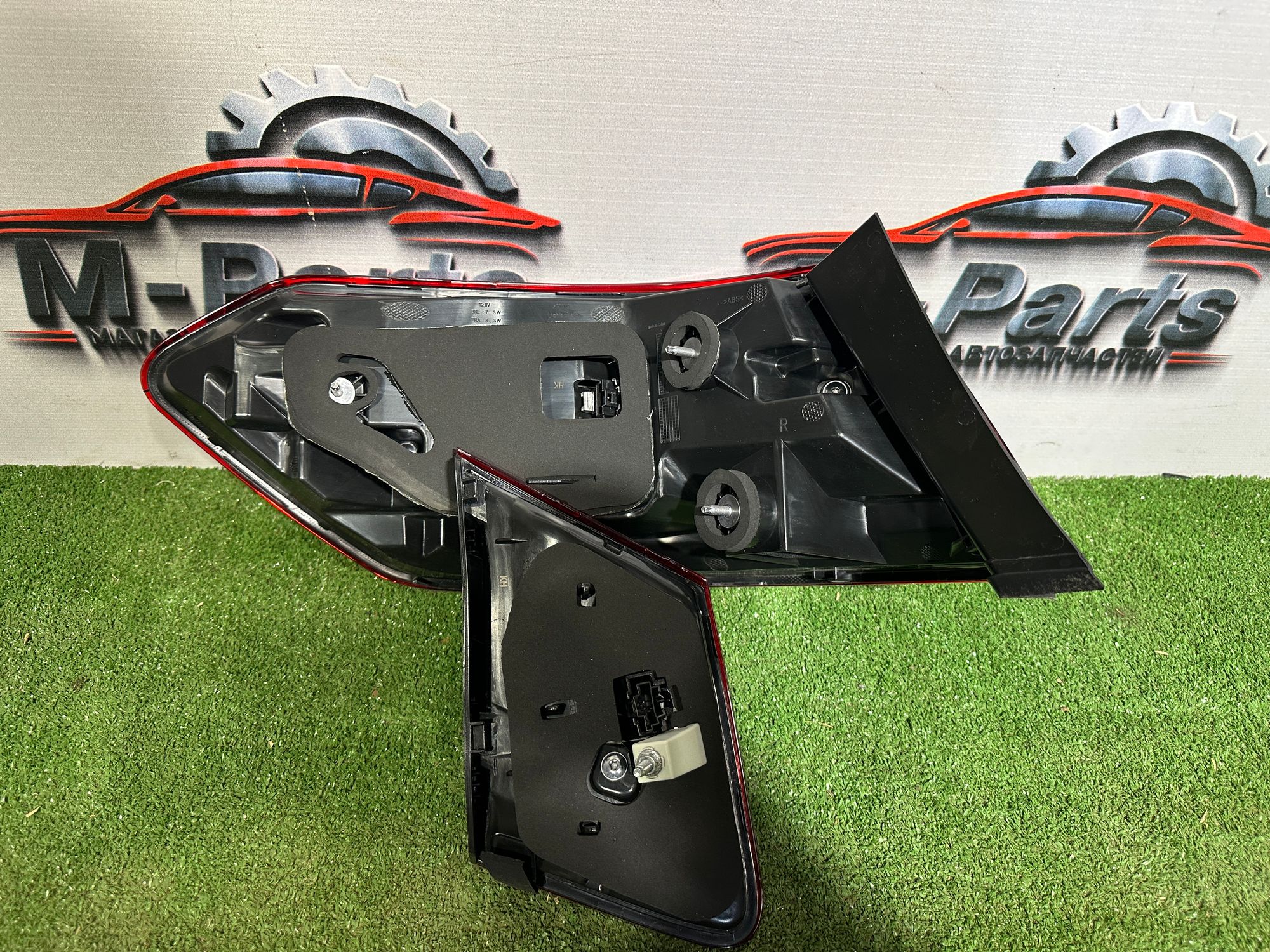 https://ycs.partsauto.market/partsauto-images/thmbs/userImages/ab58d6eee1b96794421408e5b16d421a/part/c80a9d56-e482-45e5-be92-32a1573aef5b_1787050994214.jpg