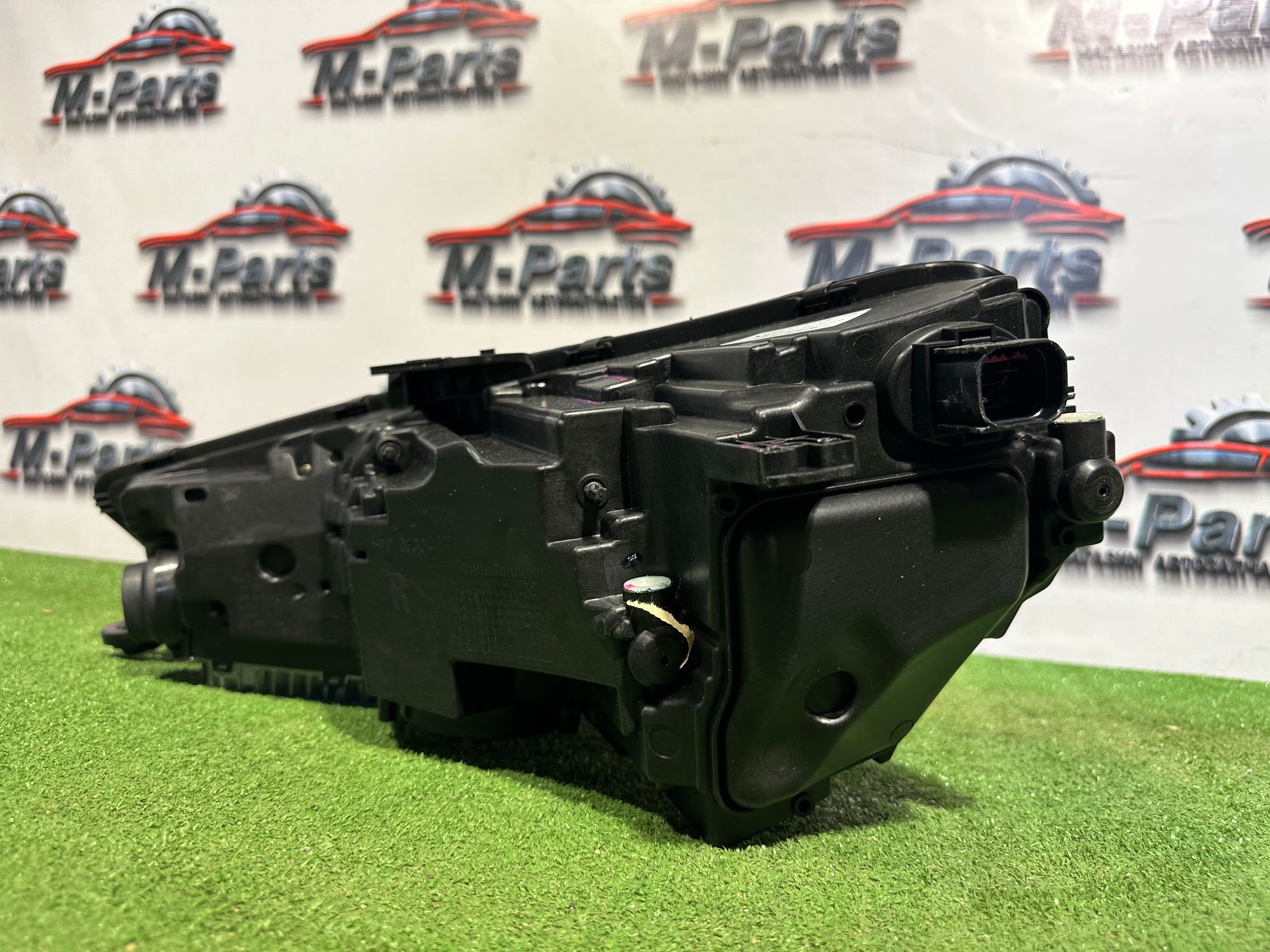 https://ycs.partsauto.market/partsauto-images/thmbs/userImages/ab58d6eee1b96794421408e5b16d421a/part/df377510-a647-46cb-8aef-7486cadeba1c_1785756739545.jpg