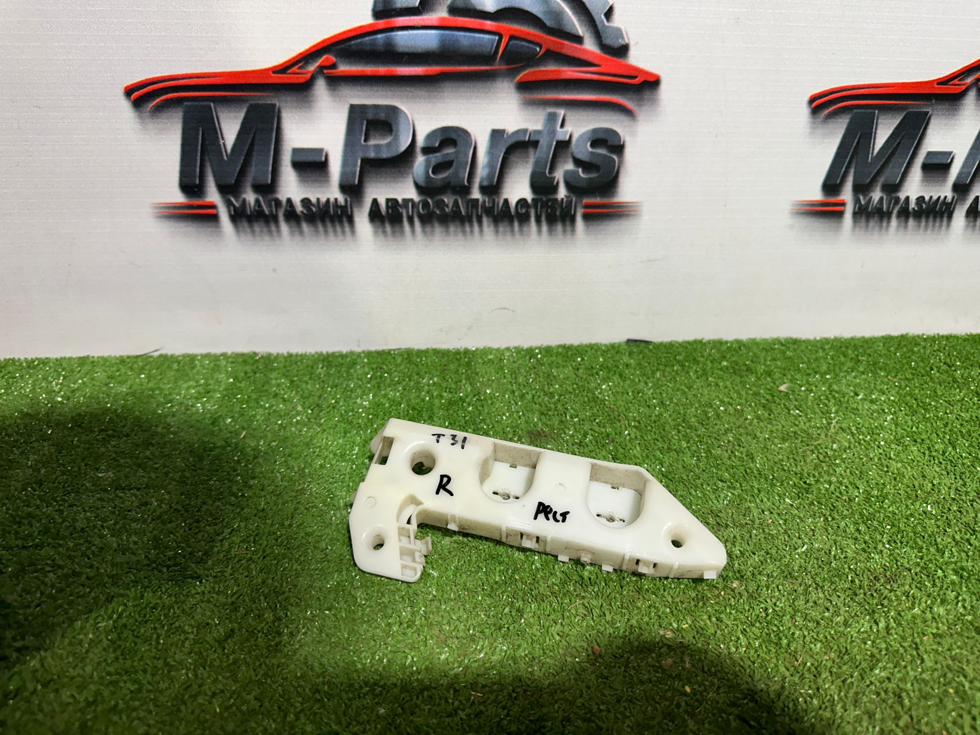 https://ycs.partsauto.market/partsauto-images/thmbs/userImages/ab58d6eee1b96794421408e5b16d421a/part/e3cb1c75-3c13-4258-ab49-55eb751a734f_1787132937416.jpg