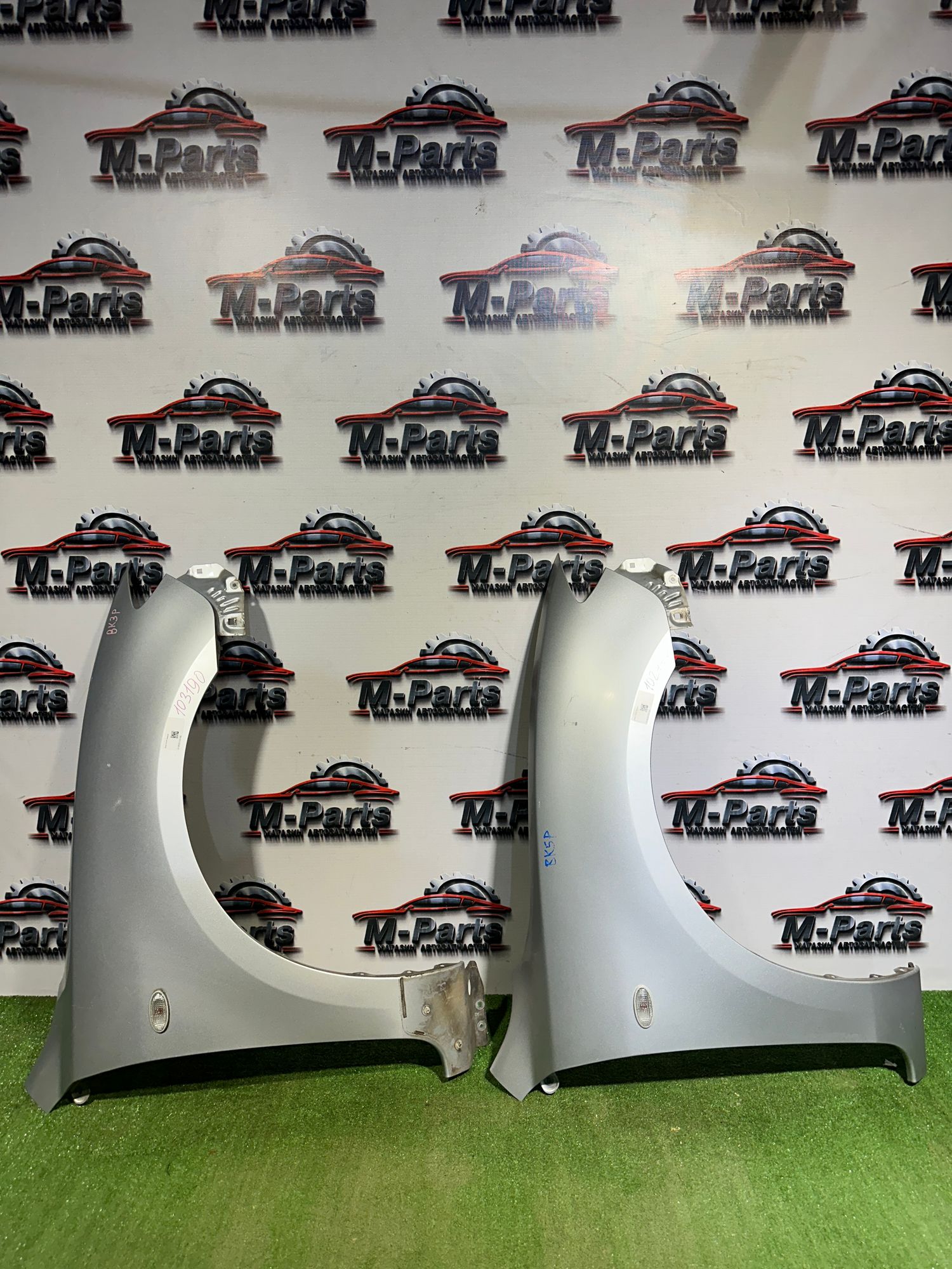 https://ycs.partsauto.market/partsauto-images/thmbs/userImages/ab58d6eee1b96794421408e5b16d421a/part/f3fa3b0a-2464-4556-ba64-b9d4211d414a_1787123966230.jpg