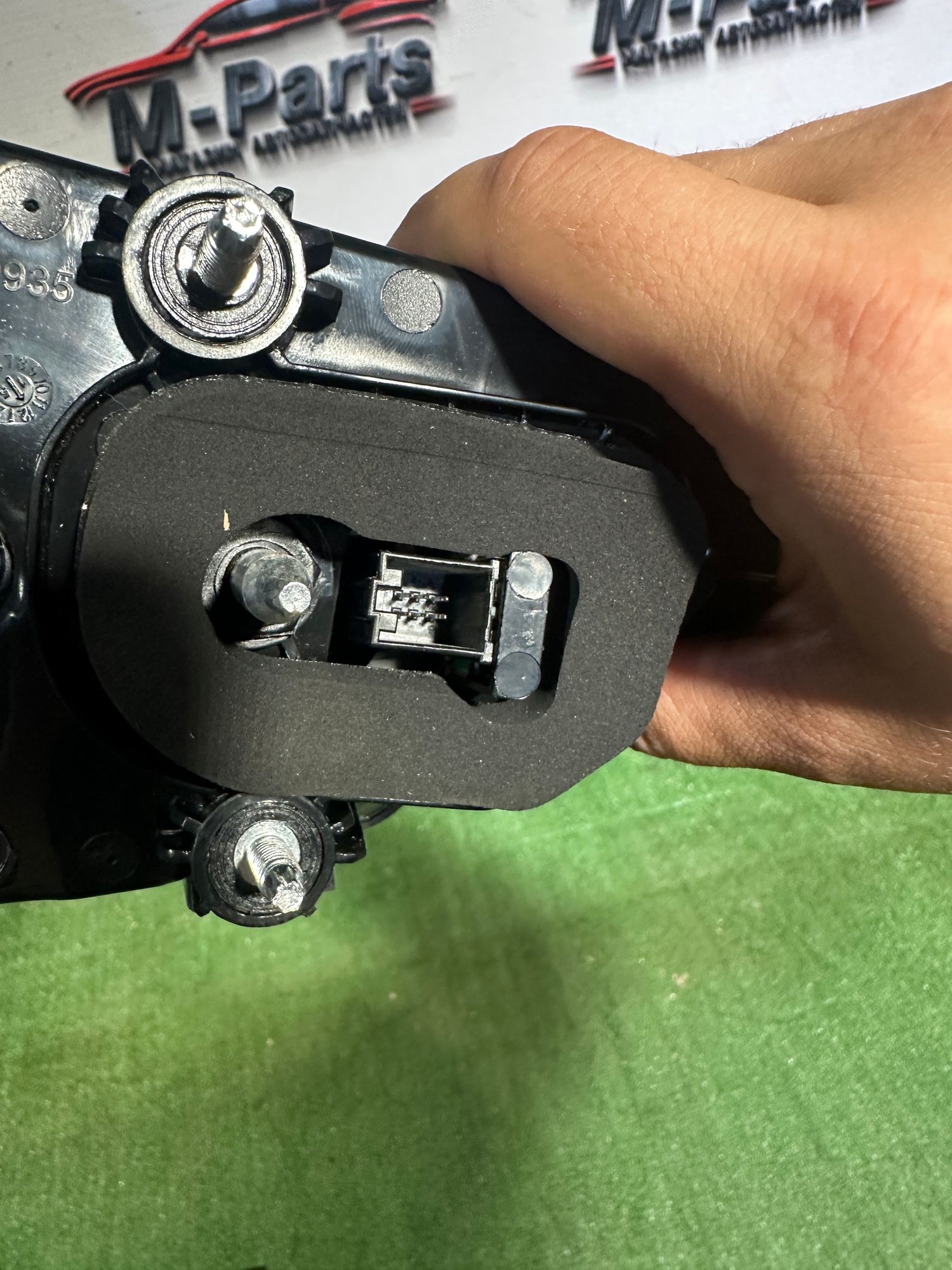 https://ycs.partsauto.market/partsauto-images/thmbs/userImages/ab58d6eee1b96794421408e5b16d421a/part/f99eab33-74f7-4329-8f40-5ed829e422f8_1786000728600.jpg