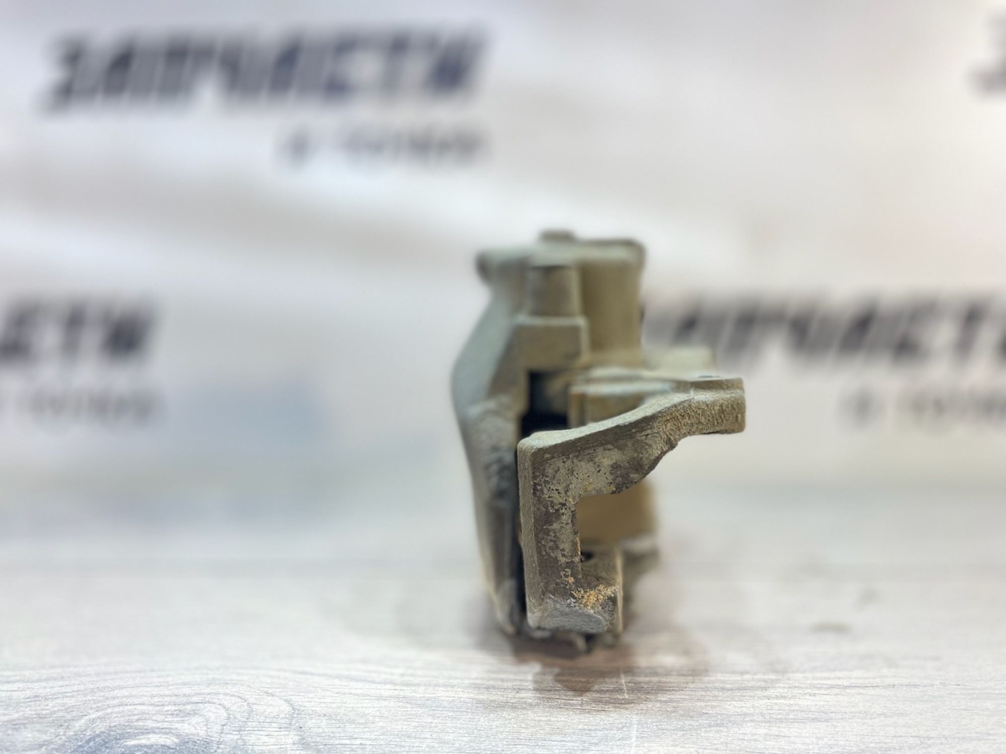 https://ycs.partsauto.market/partsauto-images/thmbs/userImages/afb38d96ab8c9795ecac00e406b21163/part/35d20138-4684-4a9f-bc32-137a4ea39350_1747313640568.jpg