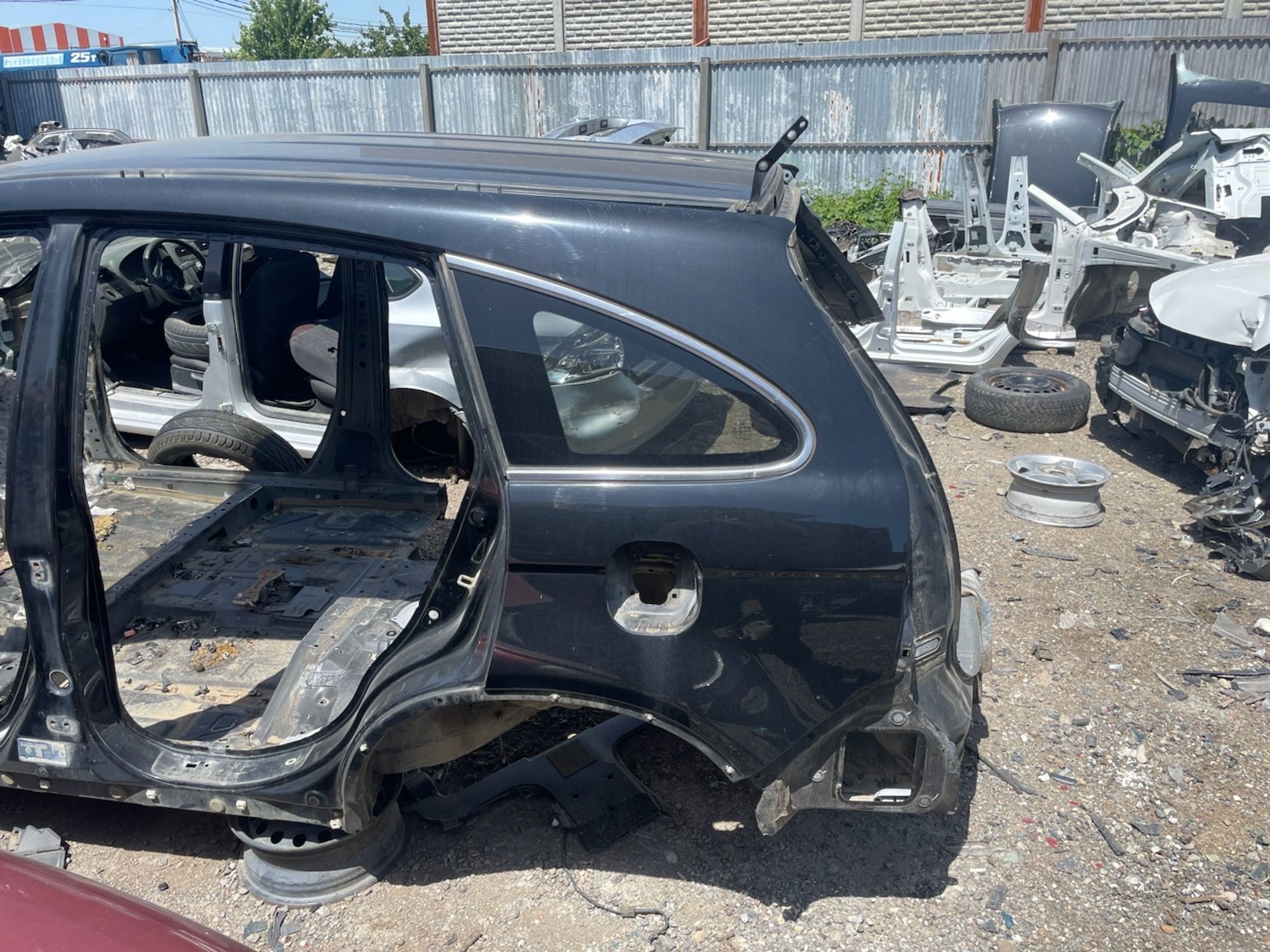 https://ycs.partsauto.market/partsauto-images/thmbs/userImages/afb38d96ab8c9795ecac00e406b21163/part/44c346db-9654-4e82-afa2-8b629850c562_1748252860024.jpg