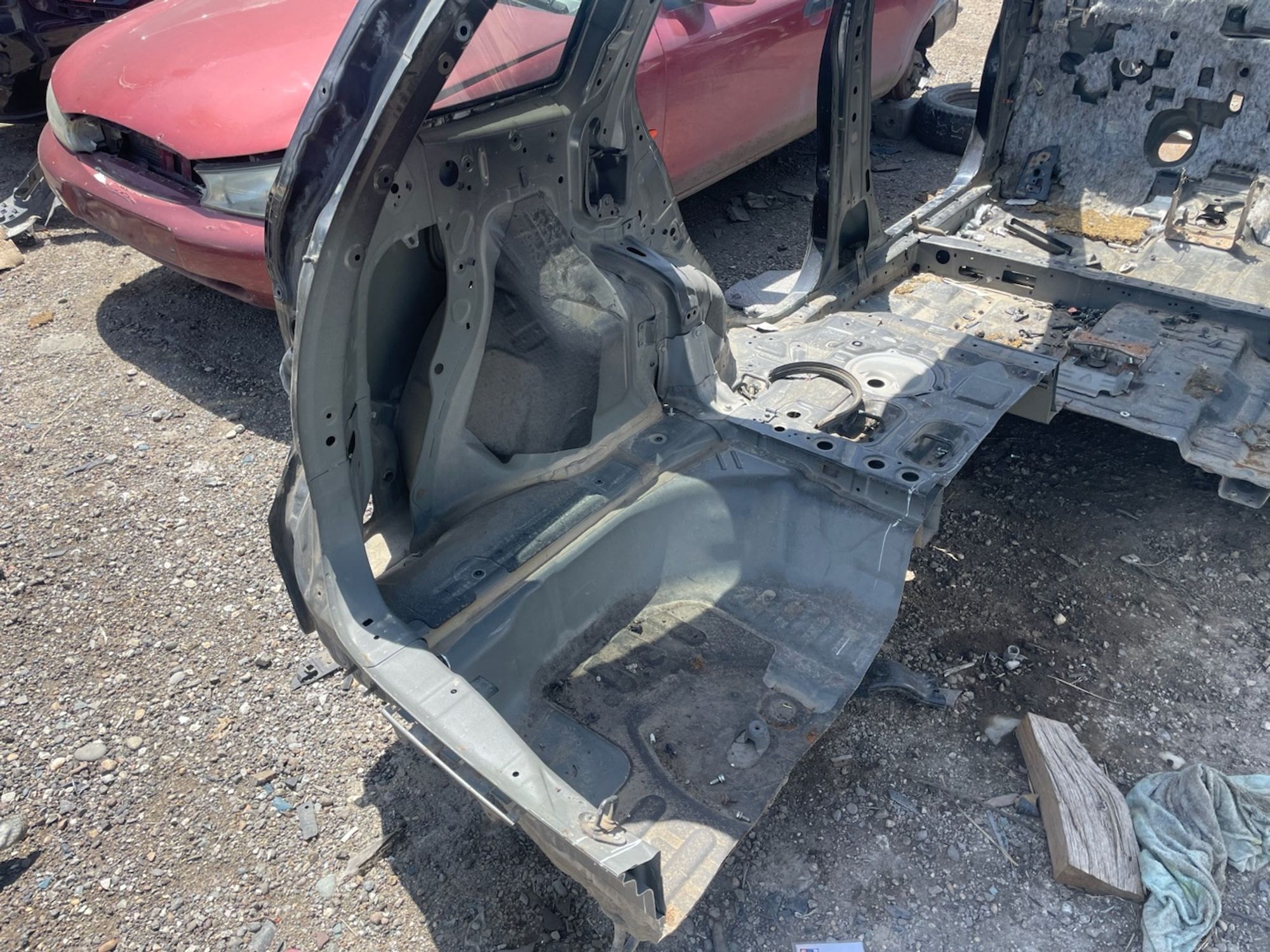 https://ycs.partsauto.market/partsauto-images/thmbs/userImages/afb38d96ab8c9795ecac00e406b21163/part/48f665ba-80fd-461a-b09b-8a9a8019f0d4_1748252869124.jpg