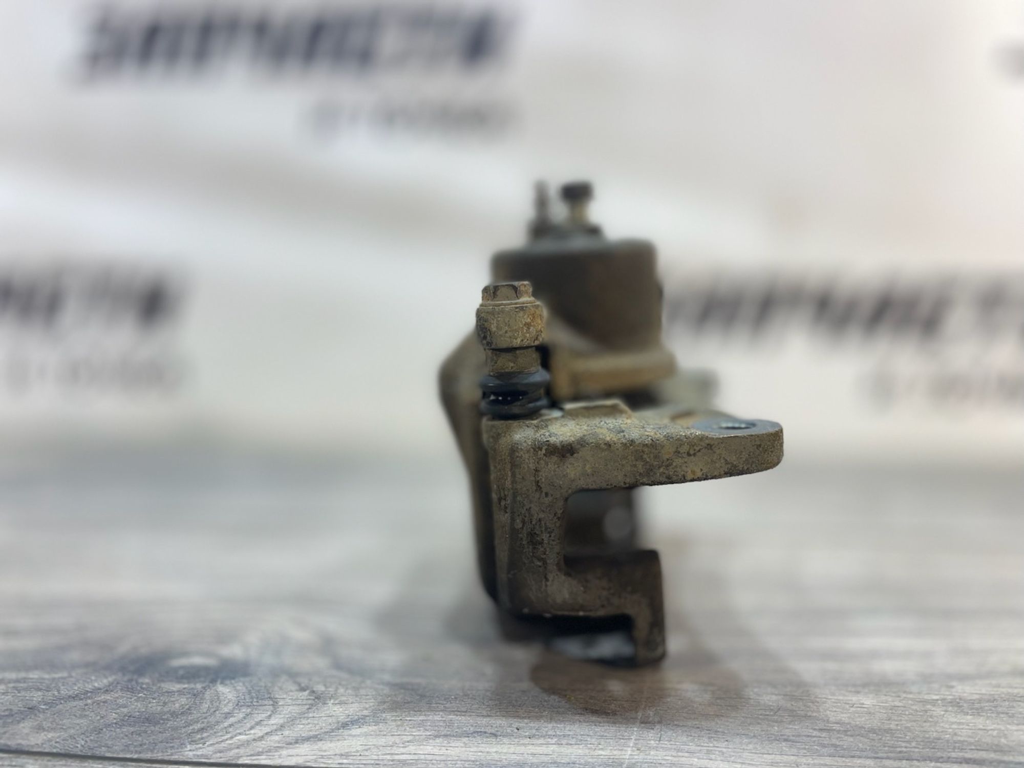 https://ycs.partsauto.market/partsauto-images/thmbs/userImages/afb38d96ab8c9795ecac00e406b21163/part/9e17464a-5a17-4390-aa1c-c4f8cc41388a_1747410345761.jpg