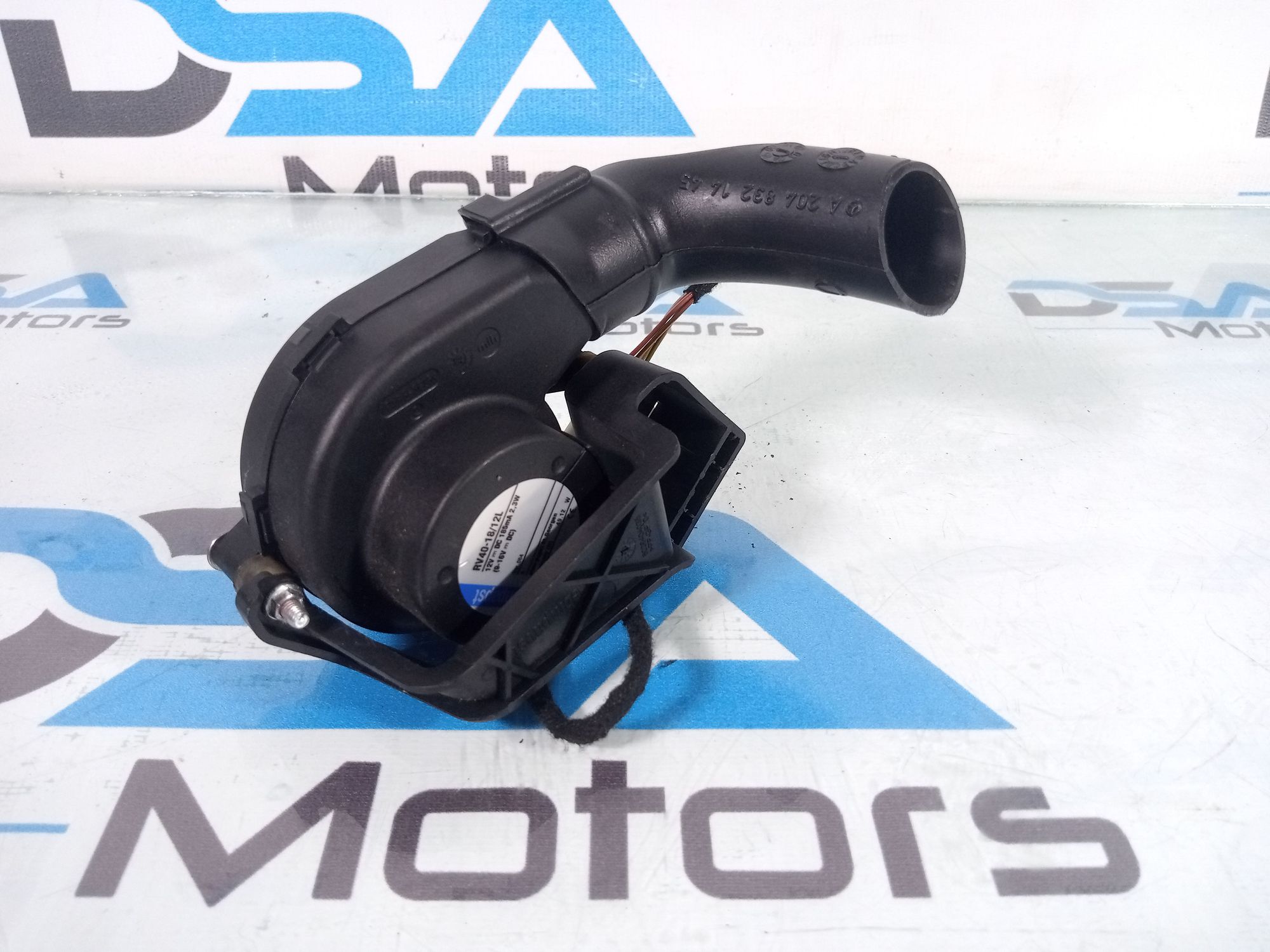 https://ycs.partsauto.market/partsauto-images/thmbs/userImages/b7628e092085f1f91467af1afb6e7630/part/01398bab-c603-43fe-bb42-cb867daaf643_1719993064168.jpg